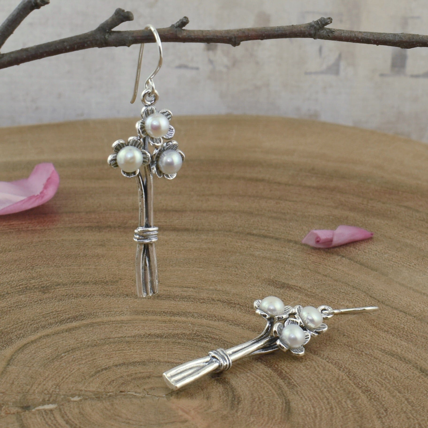 sterling silver flower dangling earrings featuring freshwater pearl