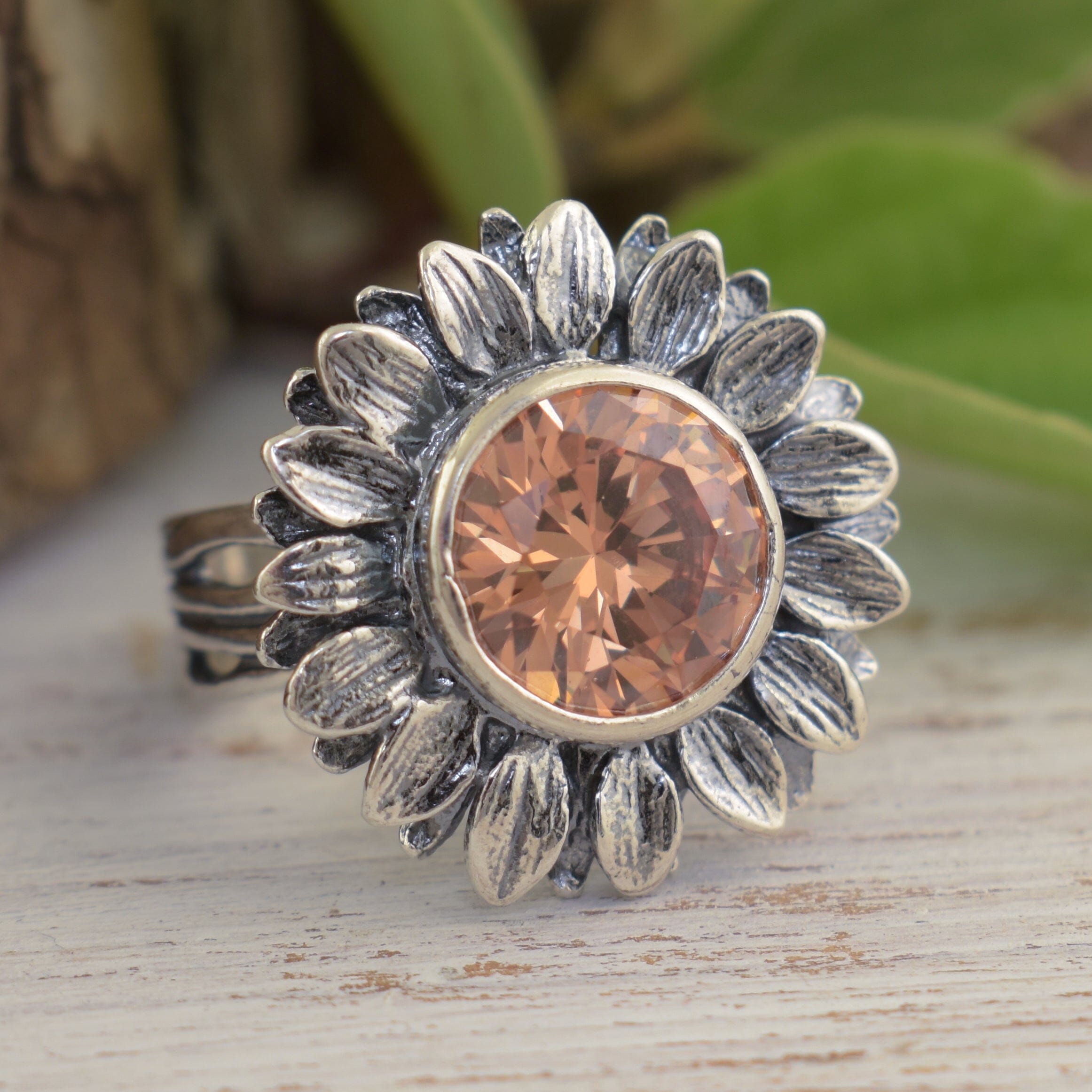 Designer .925 sterling silver and champagne cz sunflower ring