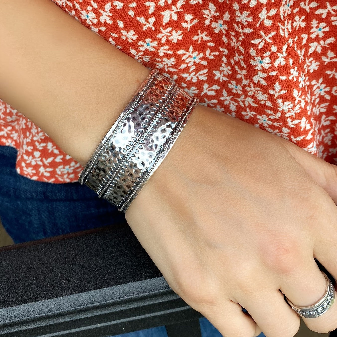 wide  and chunky silver bracelet cuff with oxidized design