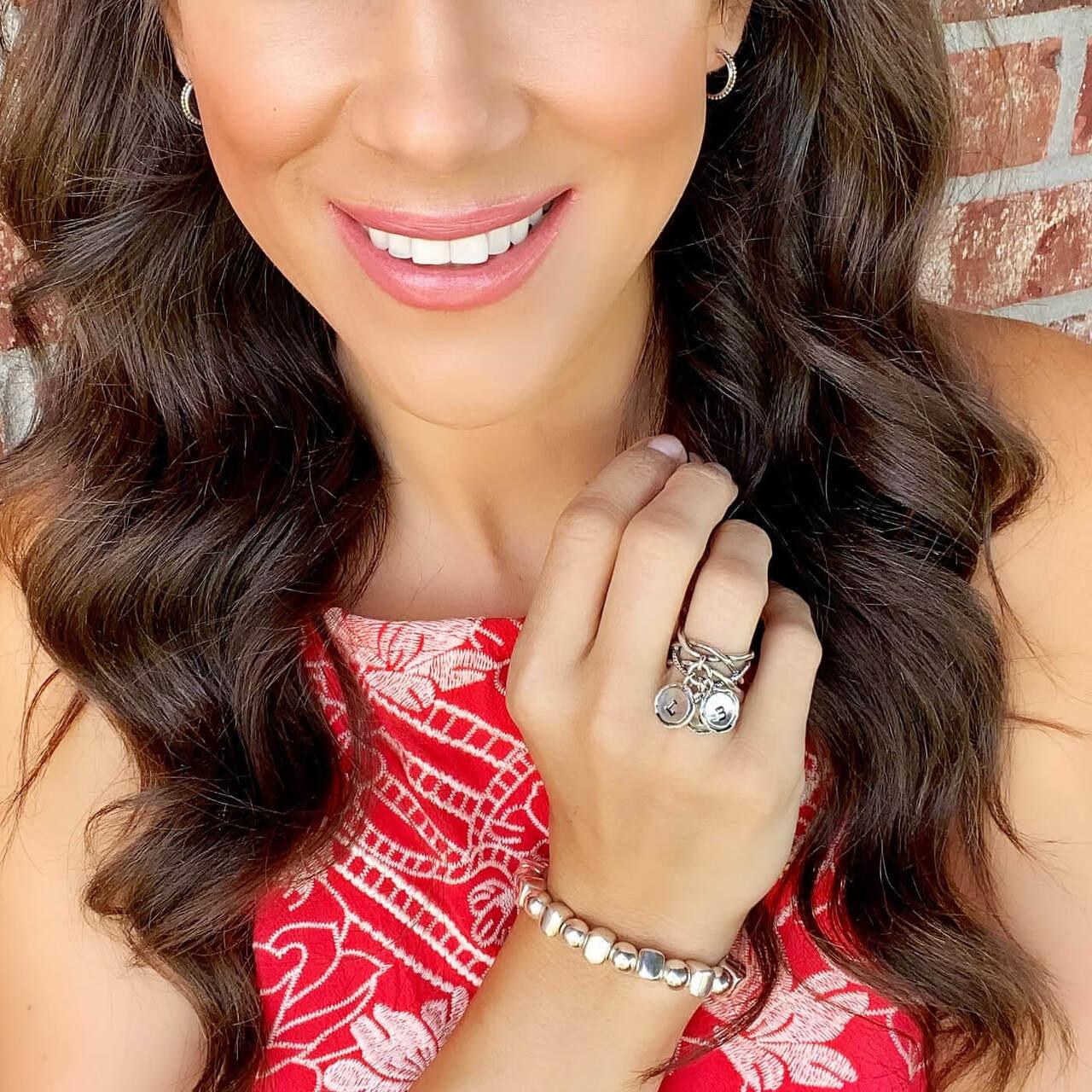 Initial dangle ring My Shines
