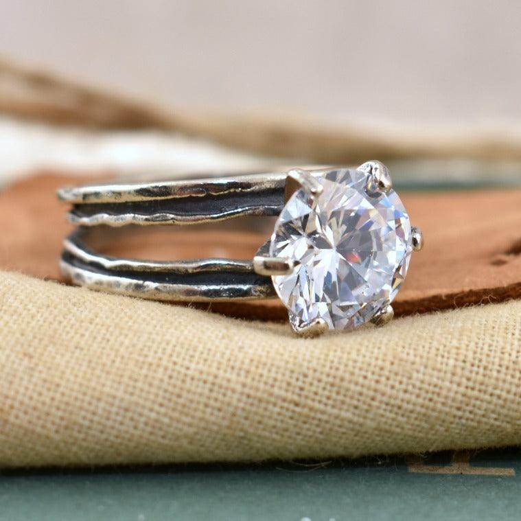 Ooh La La .925 sterling silver ring