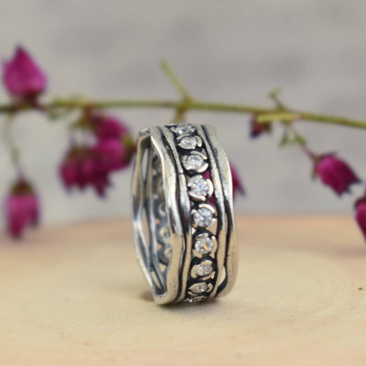 Sterling silver Glisten Up Ring