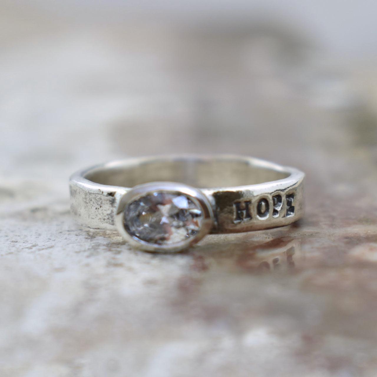 .925 sterling silver ring with CZ center