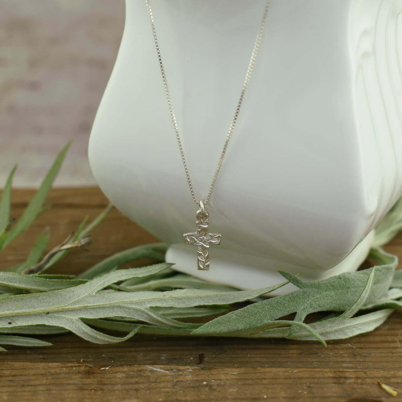 Handcrafted The Vine Necklace in .925 sterling silver