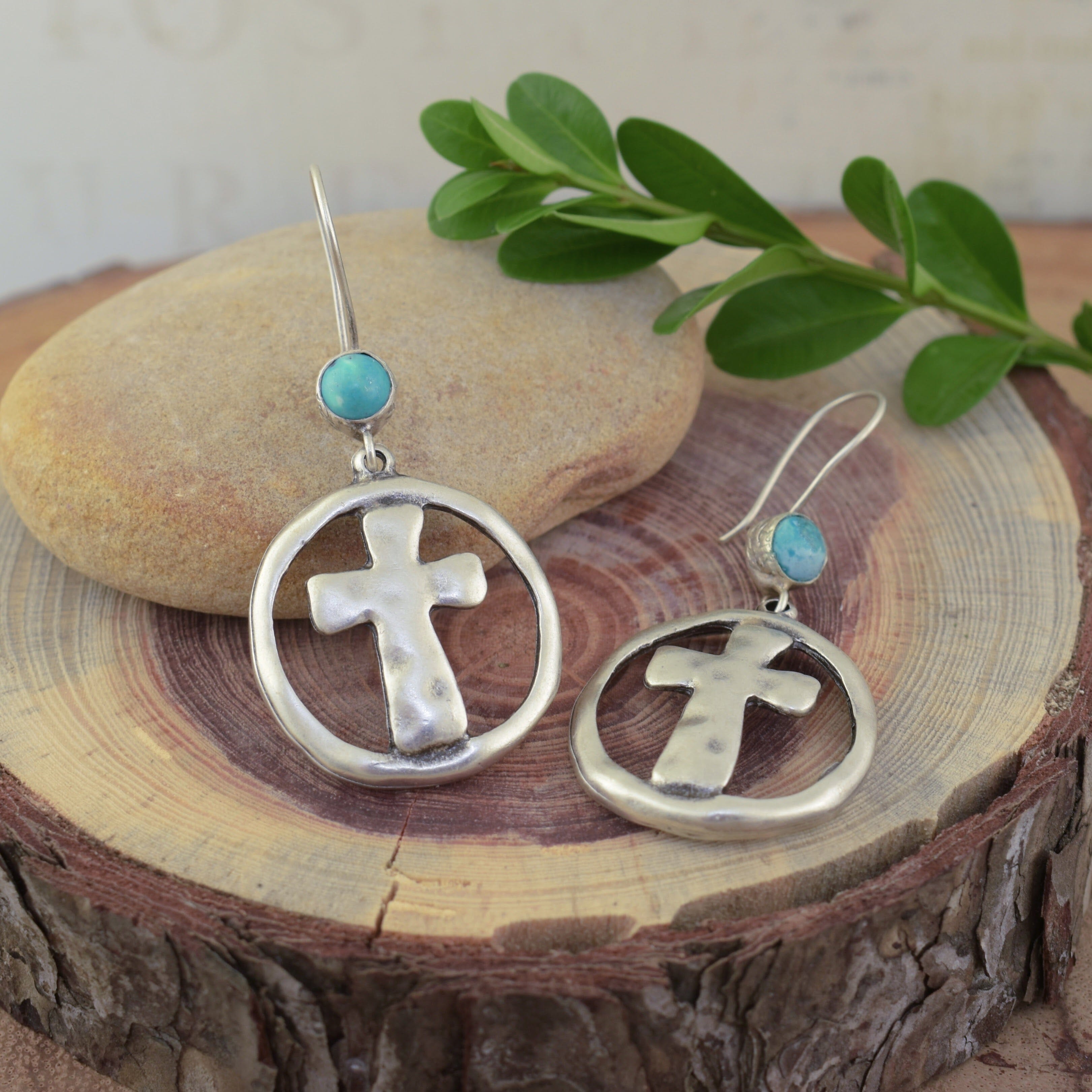 Be Free earrings
