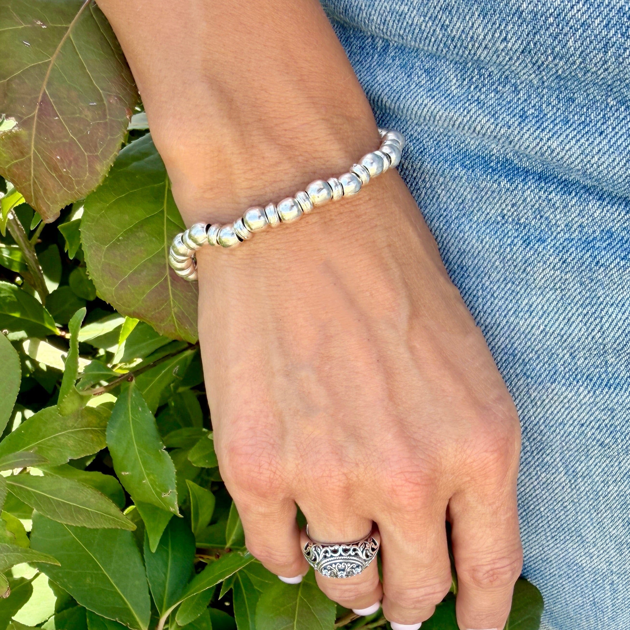 zamak beaded stretch bracelet