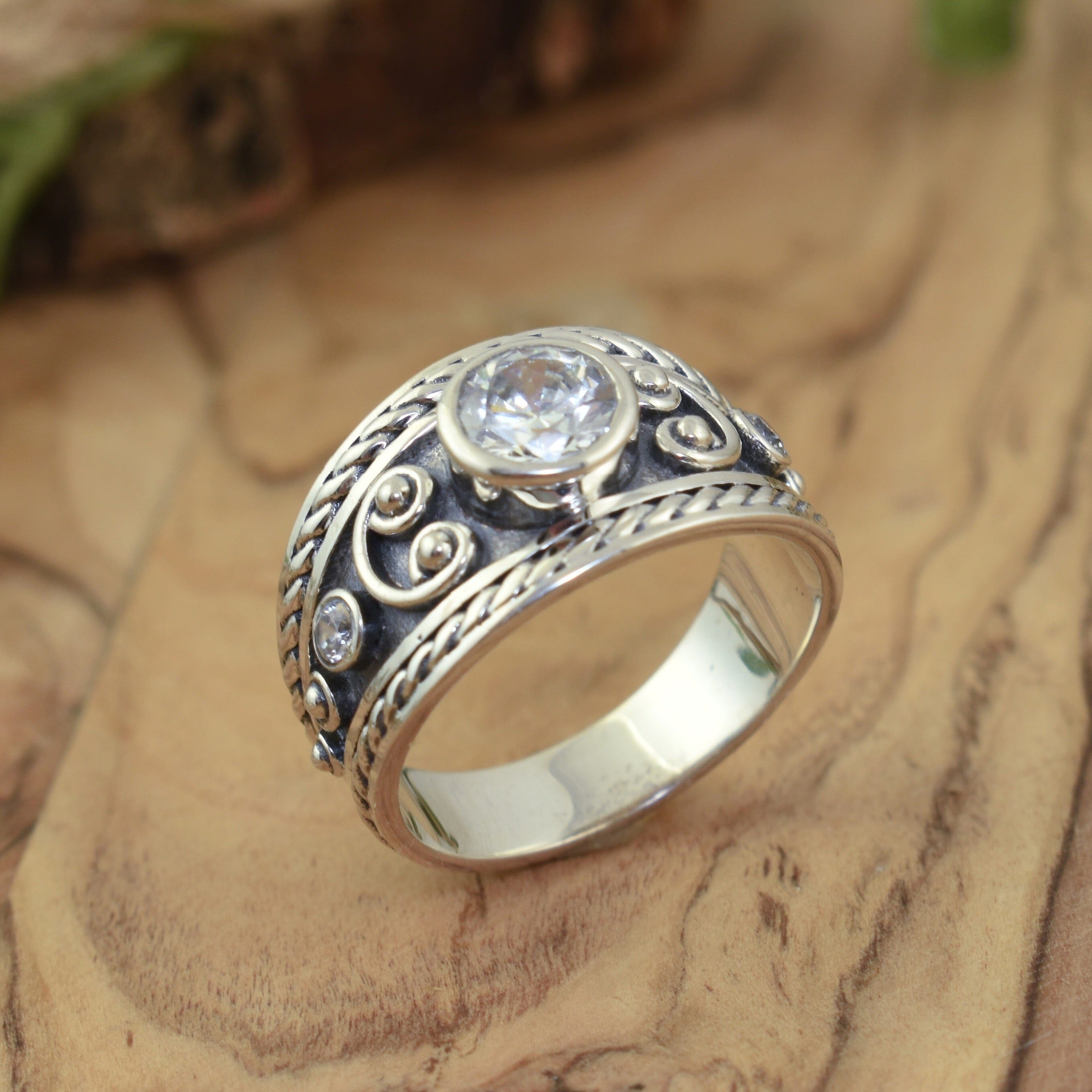 Old-world style sterling silver ring 