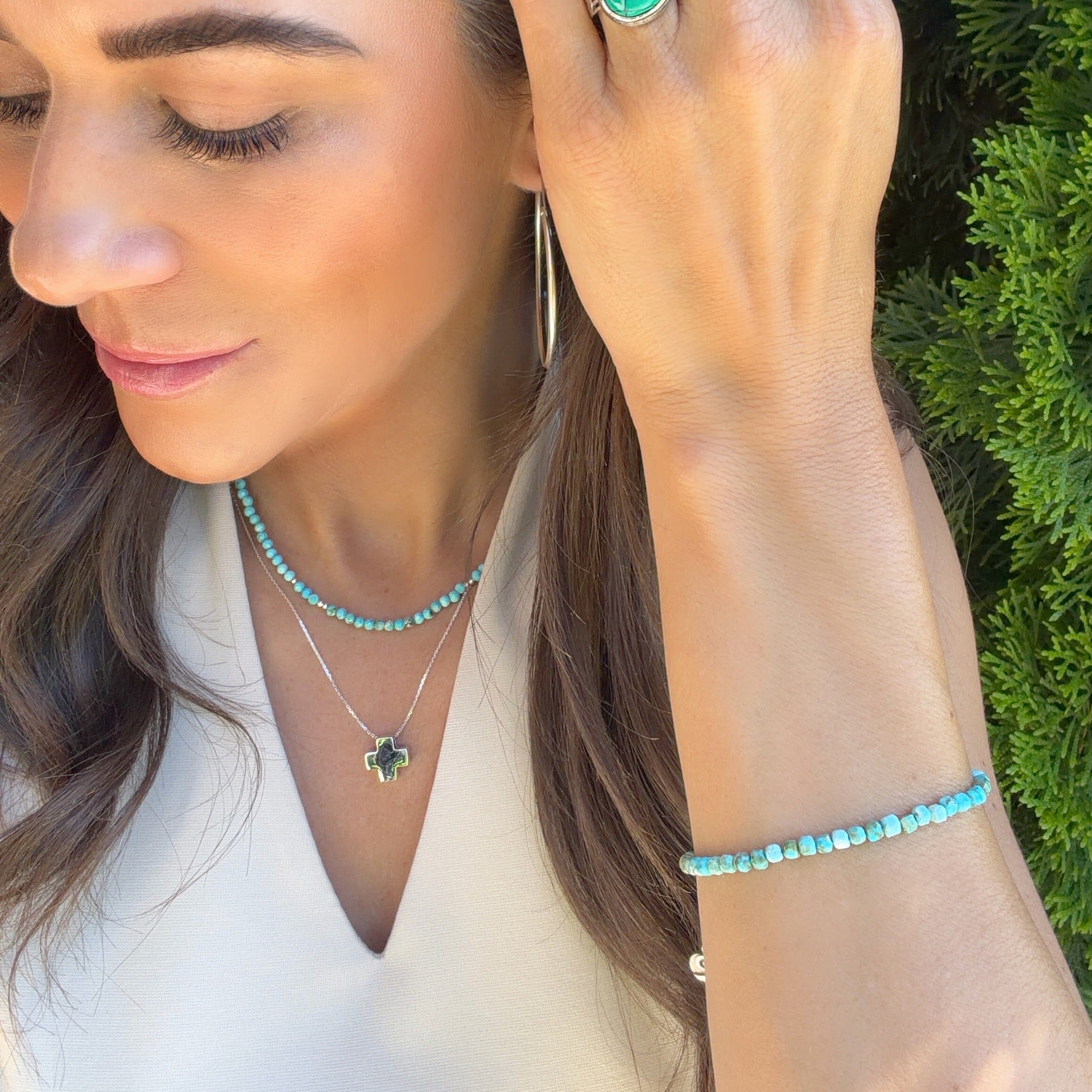 minimalist style turquoise stone bracelet