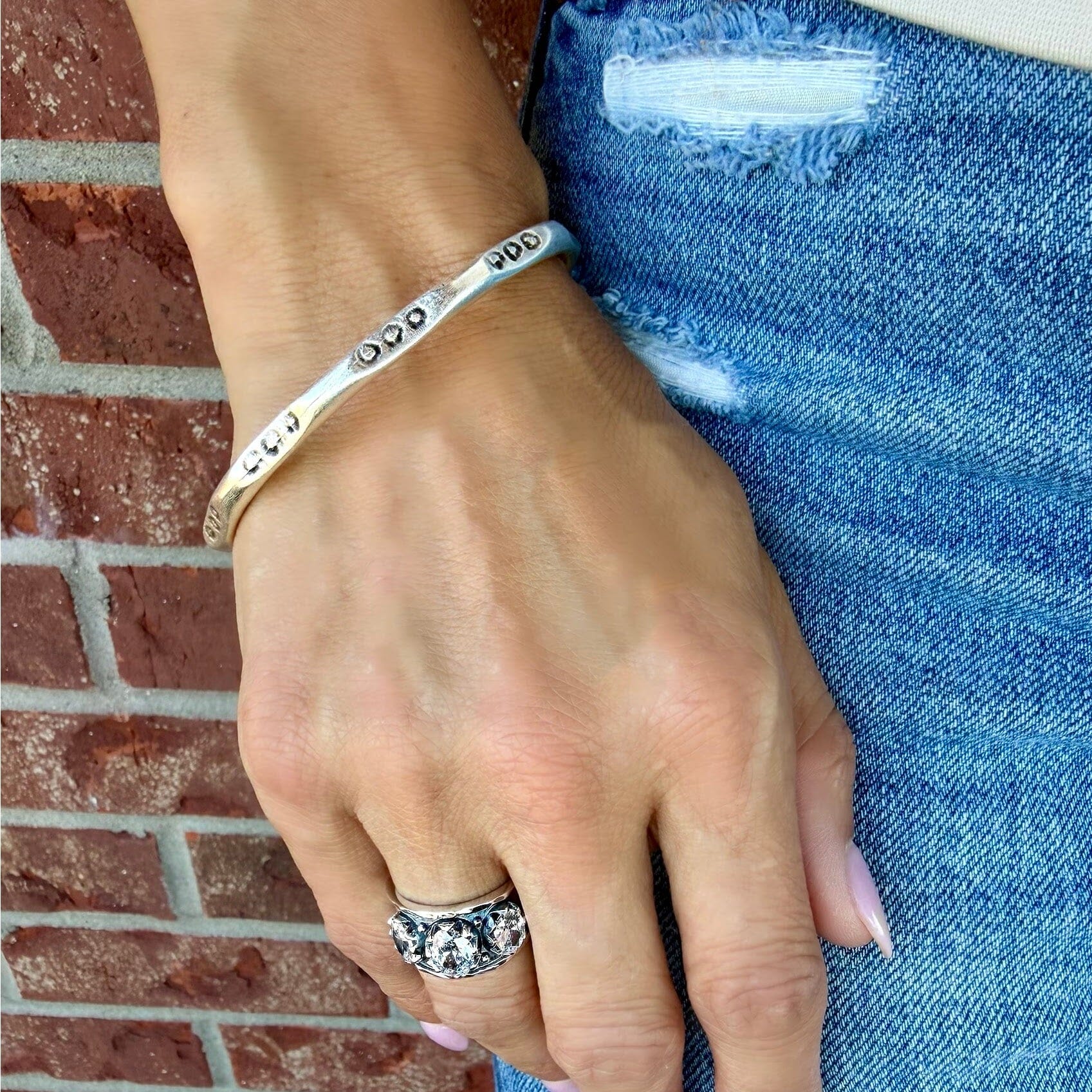 sterling silver plated zamak bangle