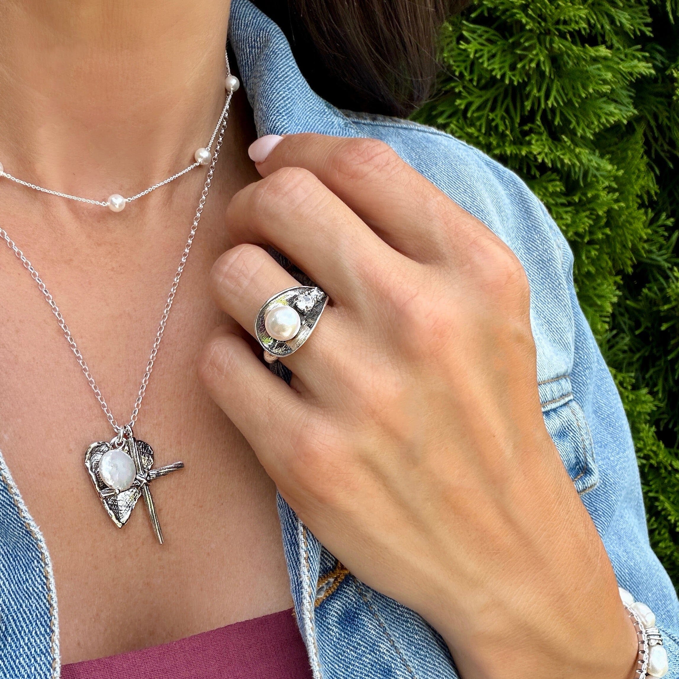 vintage style cz and freshwater pearl ring