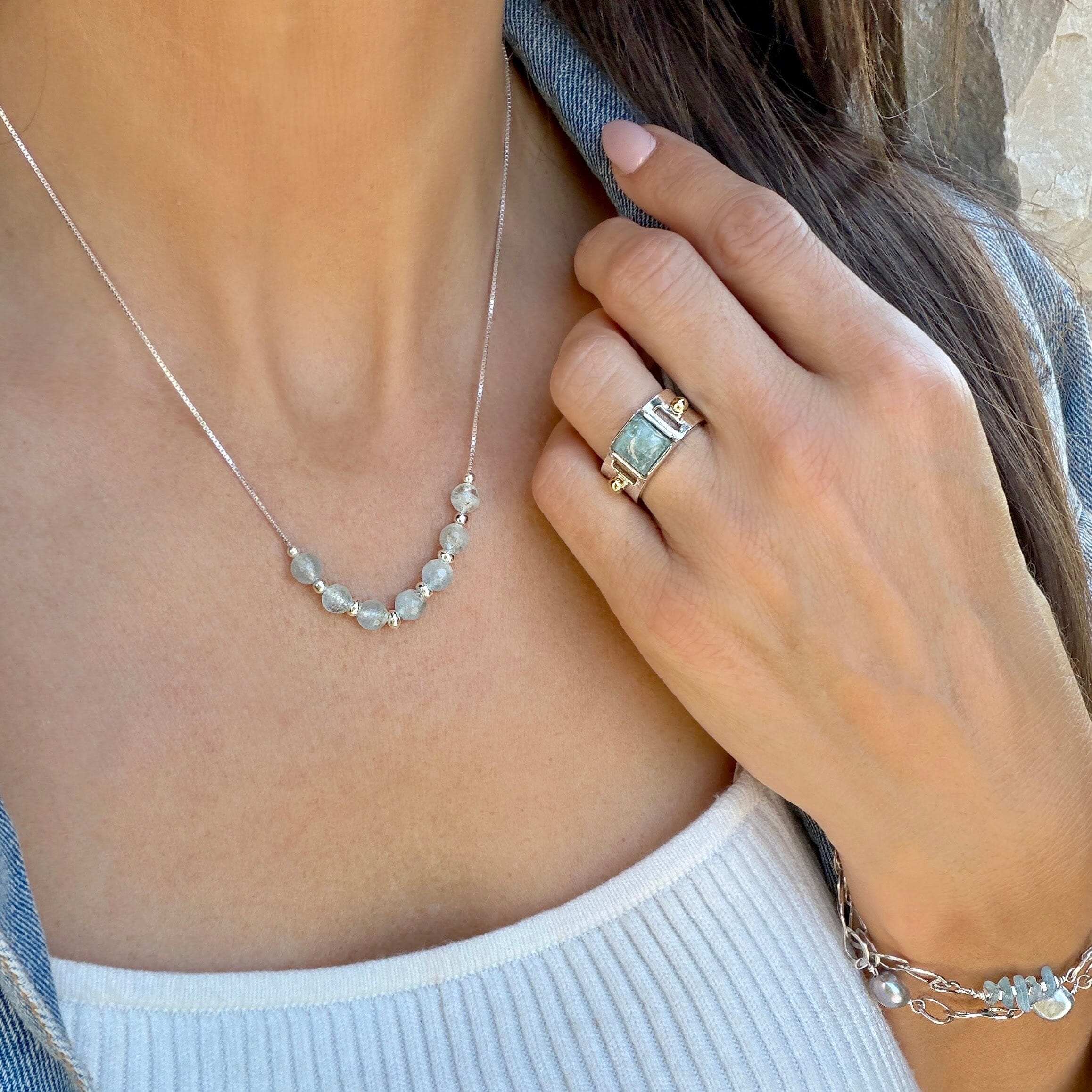 genuine aquamarine stones on a sterling silver box chain