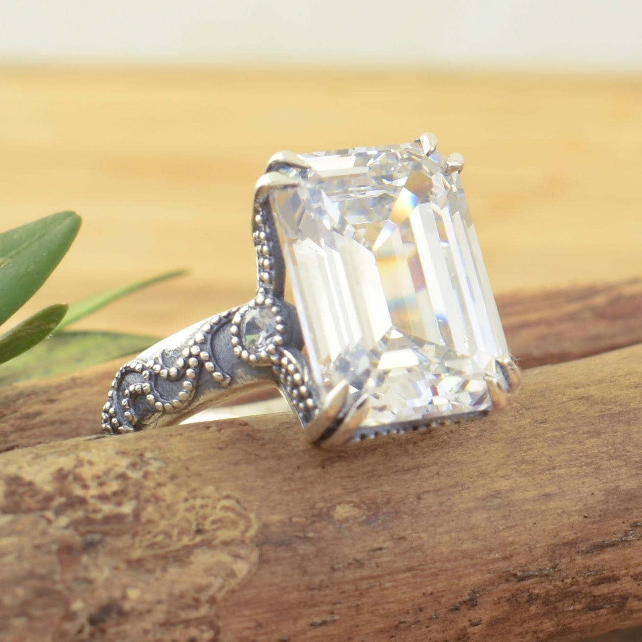  8-carat clear cubic zirconium ring