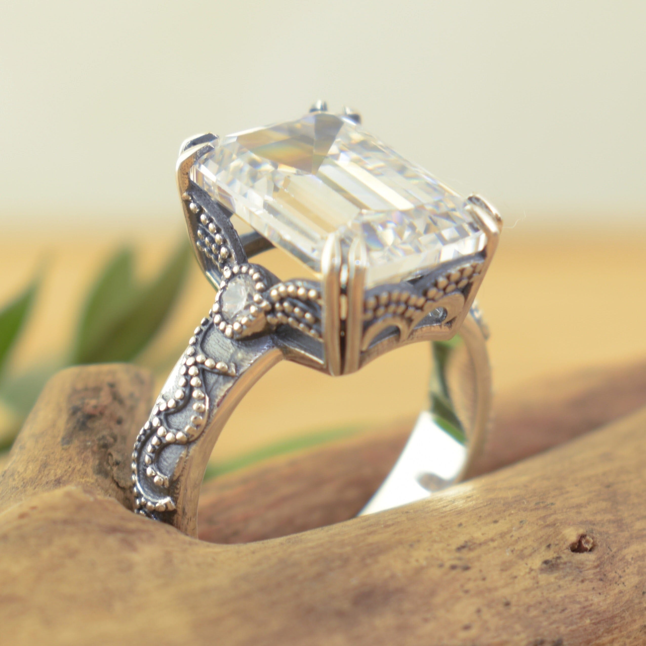 designer detailed ring