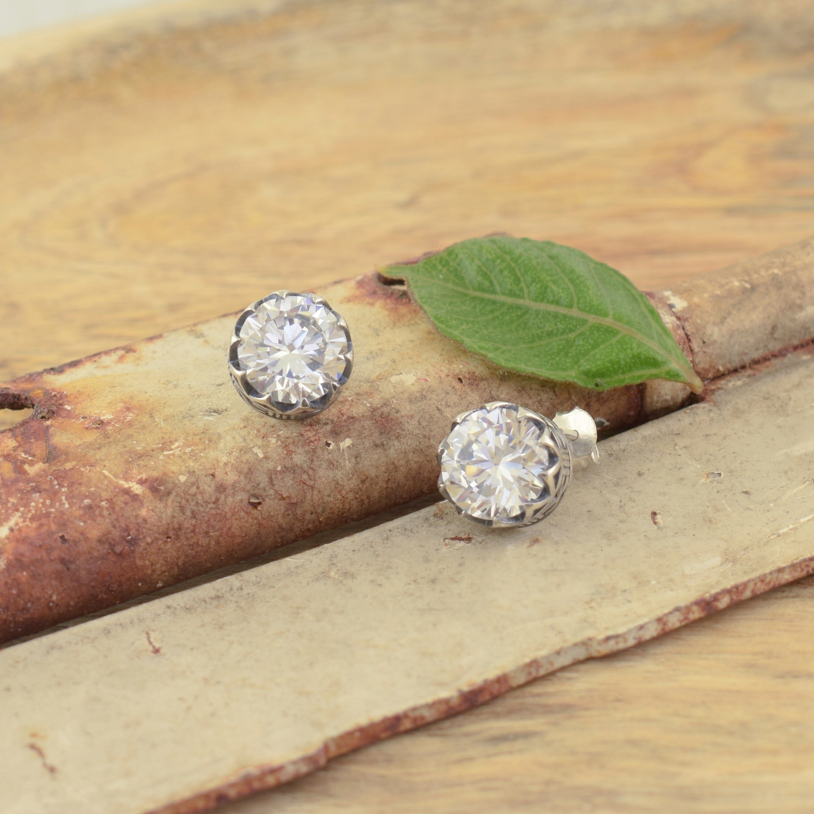 Cubic zirconium earrings
