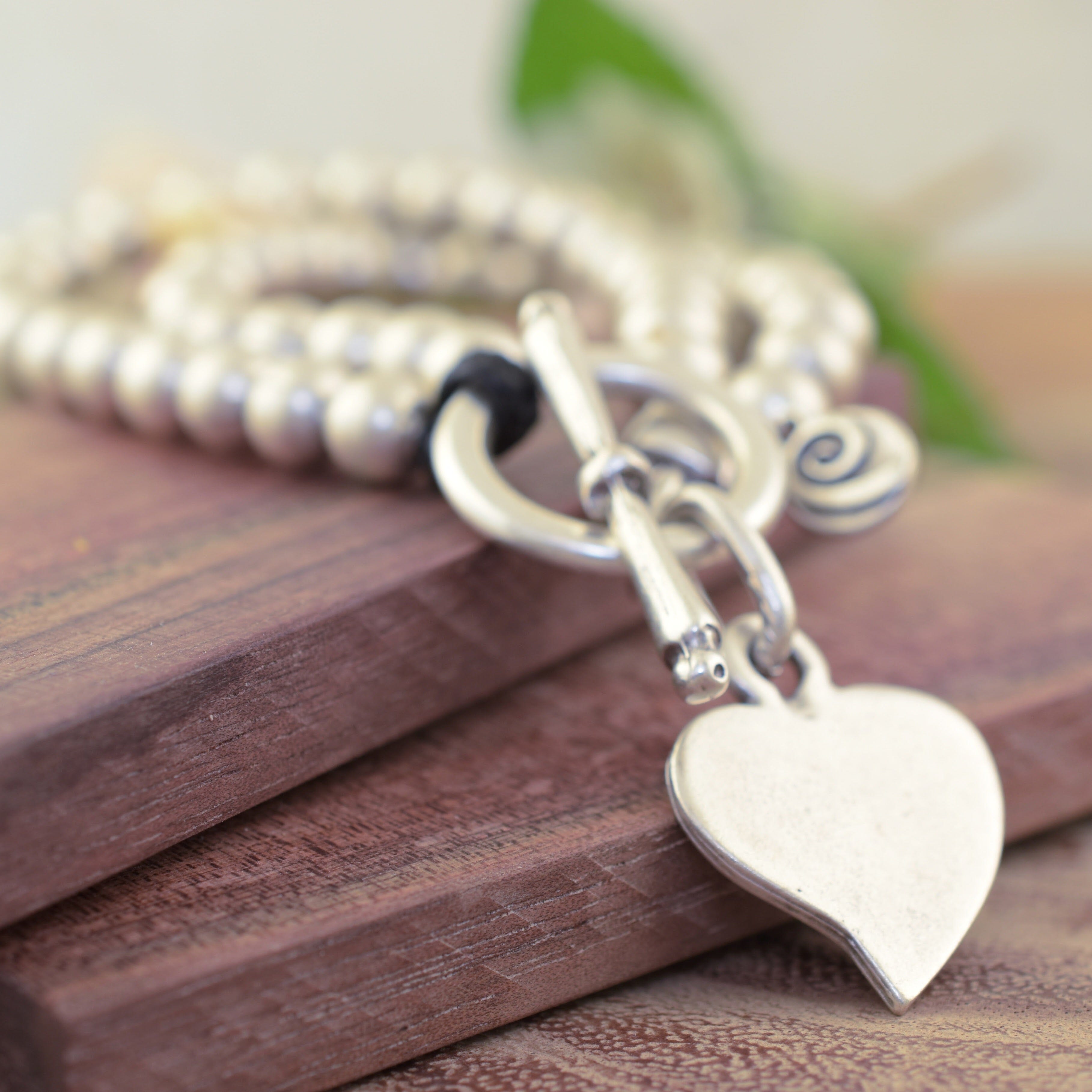 Zamak bead toggle bracelet