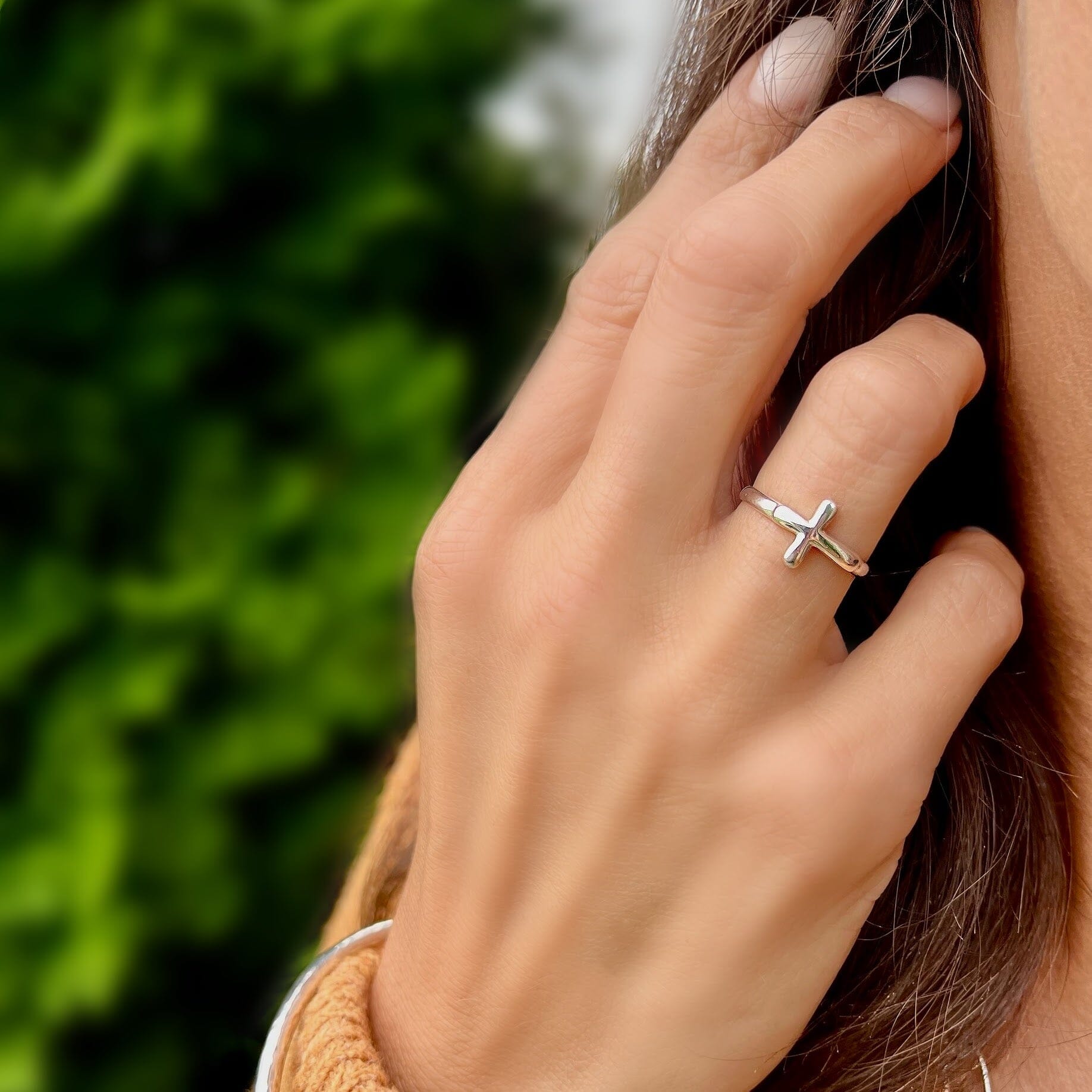 high polished silver cross ring