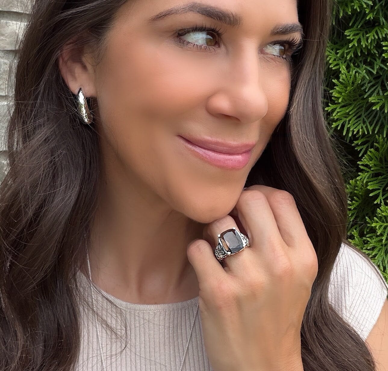 Falling for you ring paired with the Bend the Rules earrings