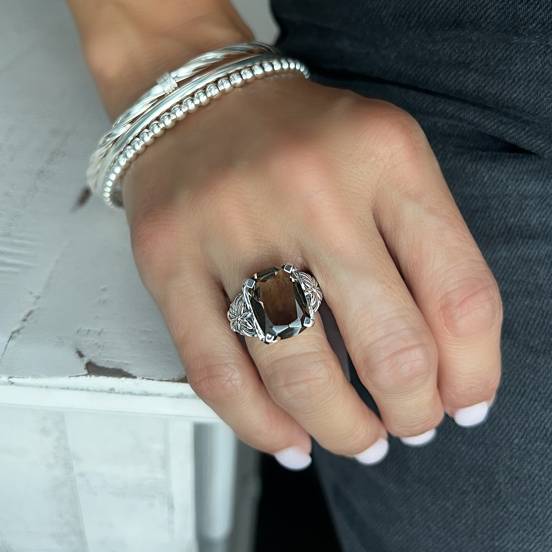 Falling for you Ring in Sterling Silver and Smoky Quartz