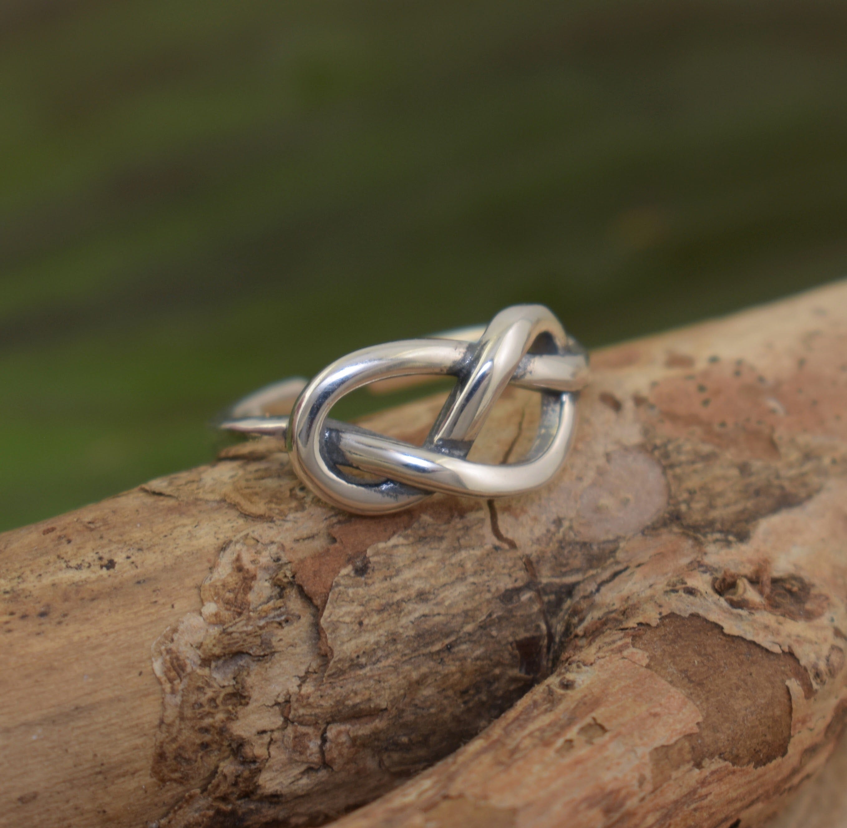 Twisted sterling silver toe ring