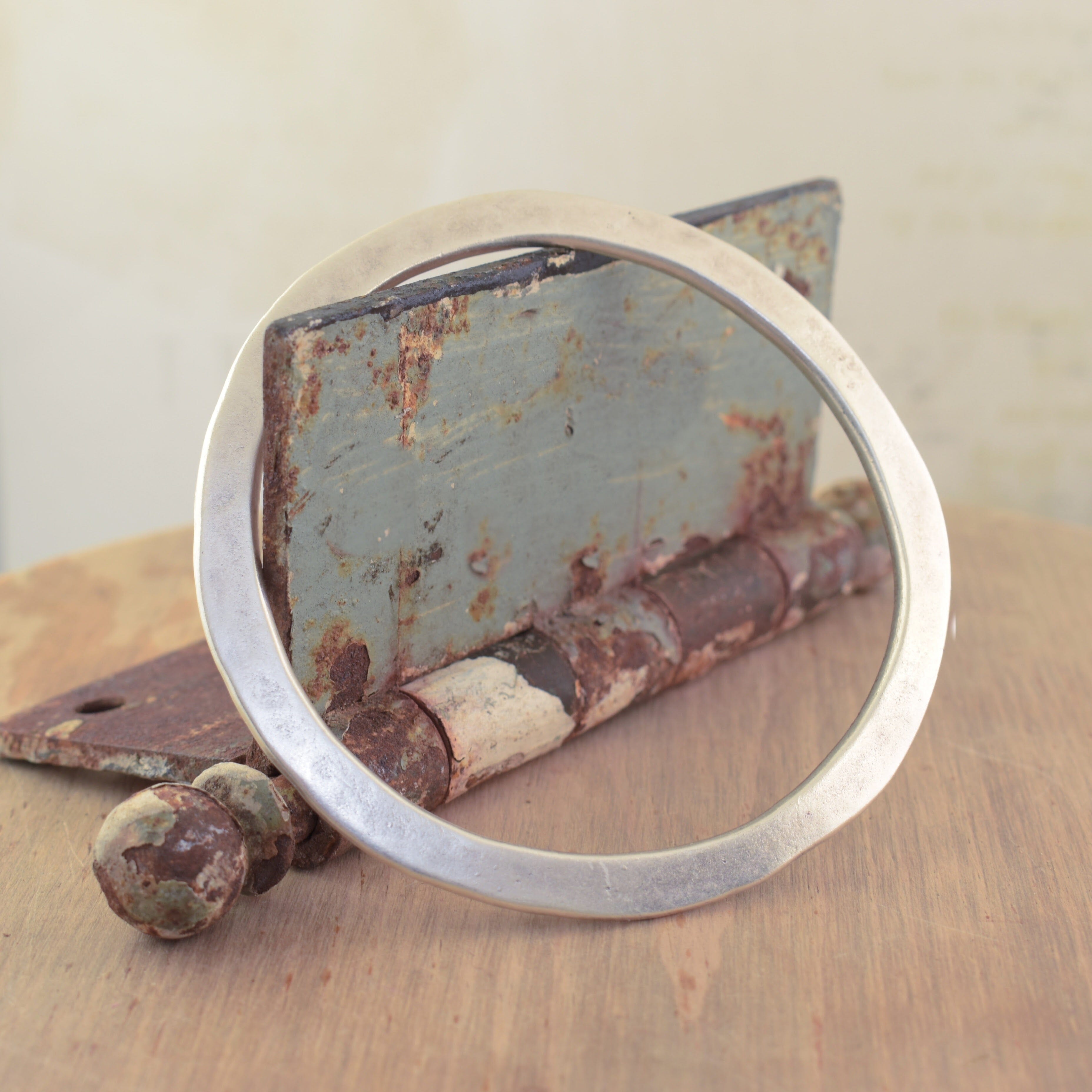 high polished/ oxidized bangle 