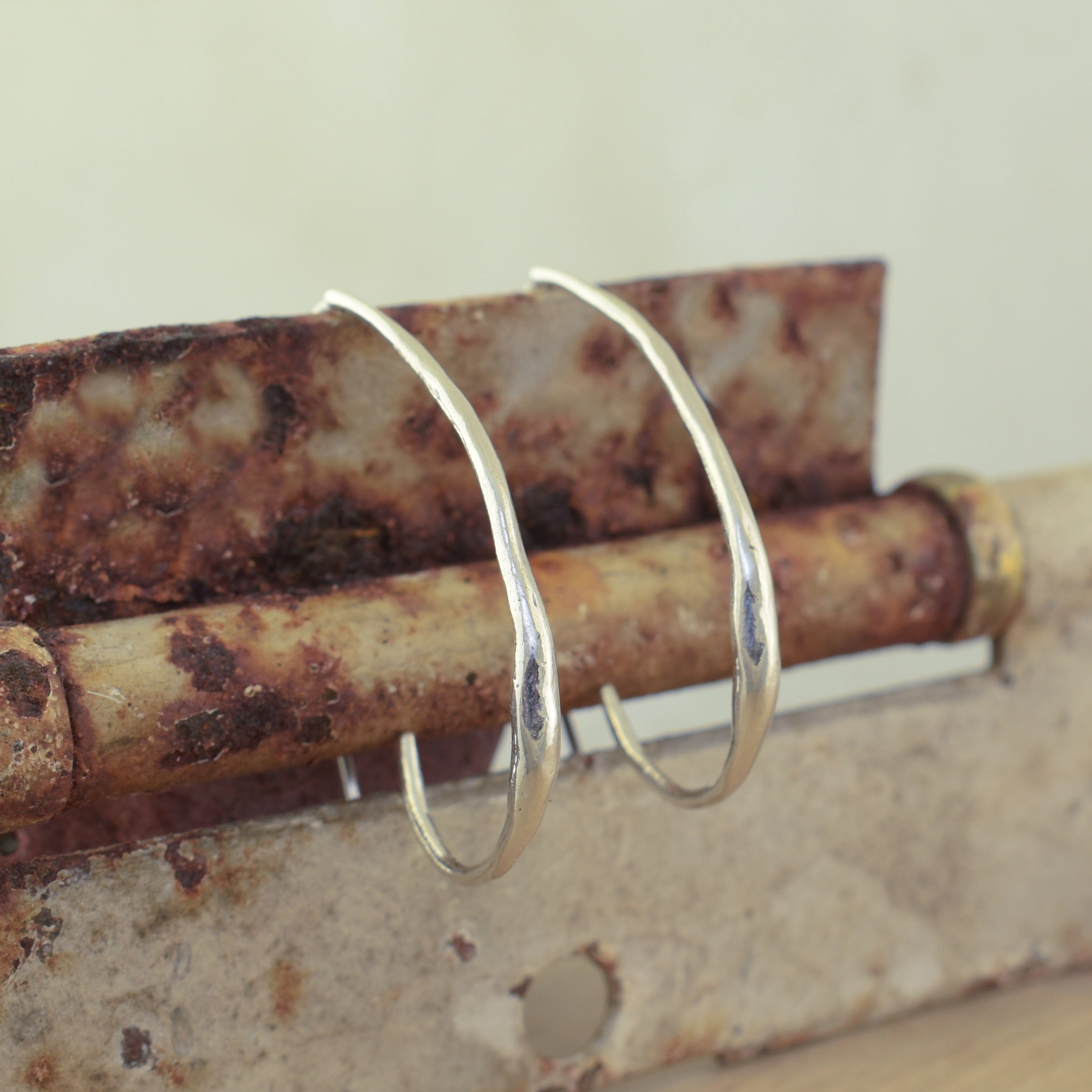 Go with the flow earrings