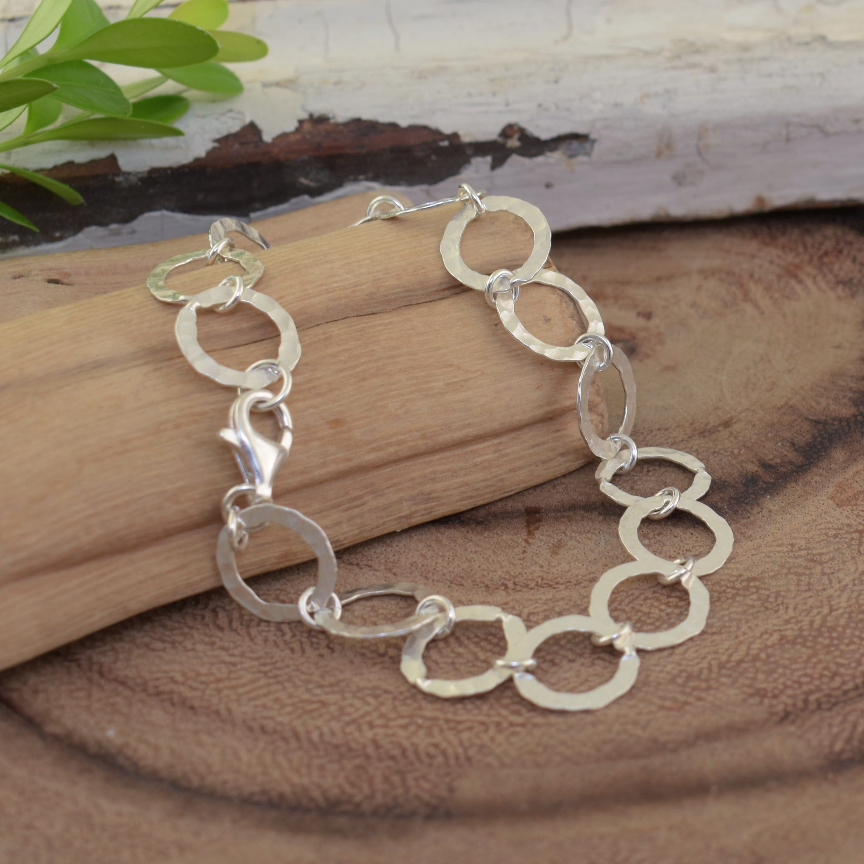 .925 sterling silver hammered circle bracelet