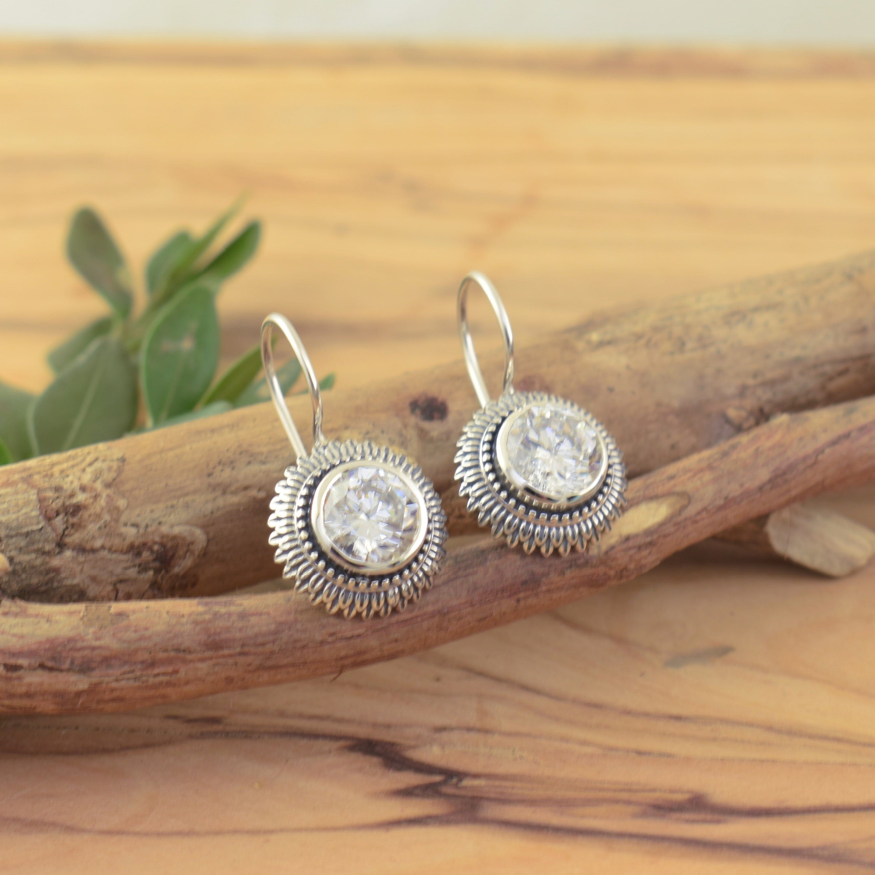 Halo, Darling Earrings