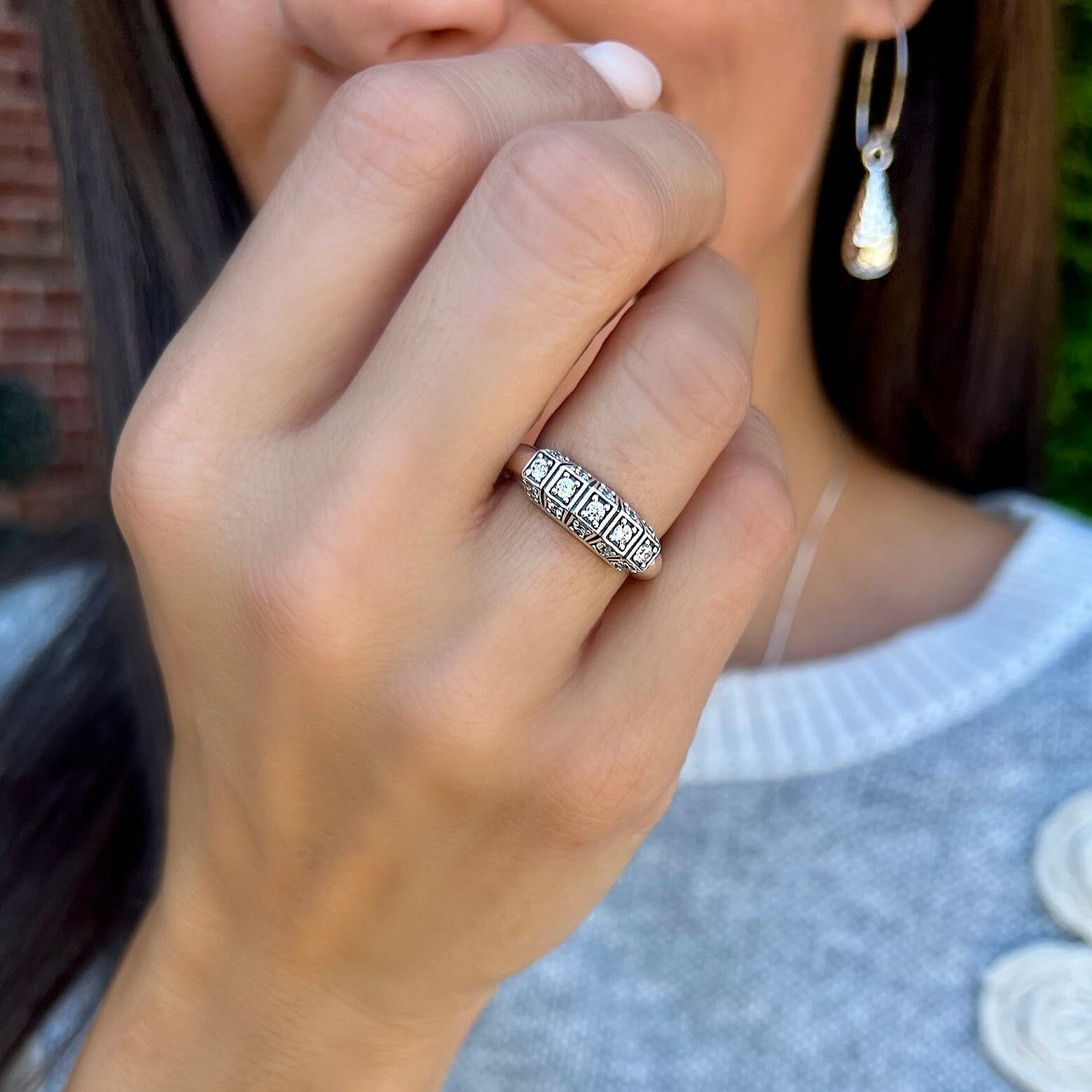 .925 silver ring with Clear CZ stones