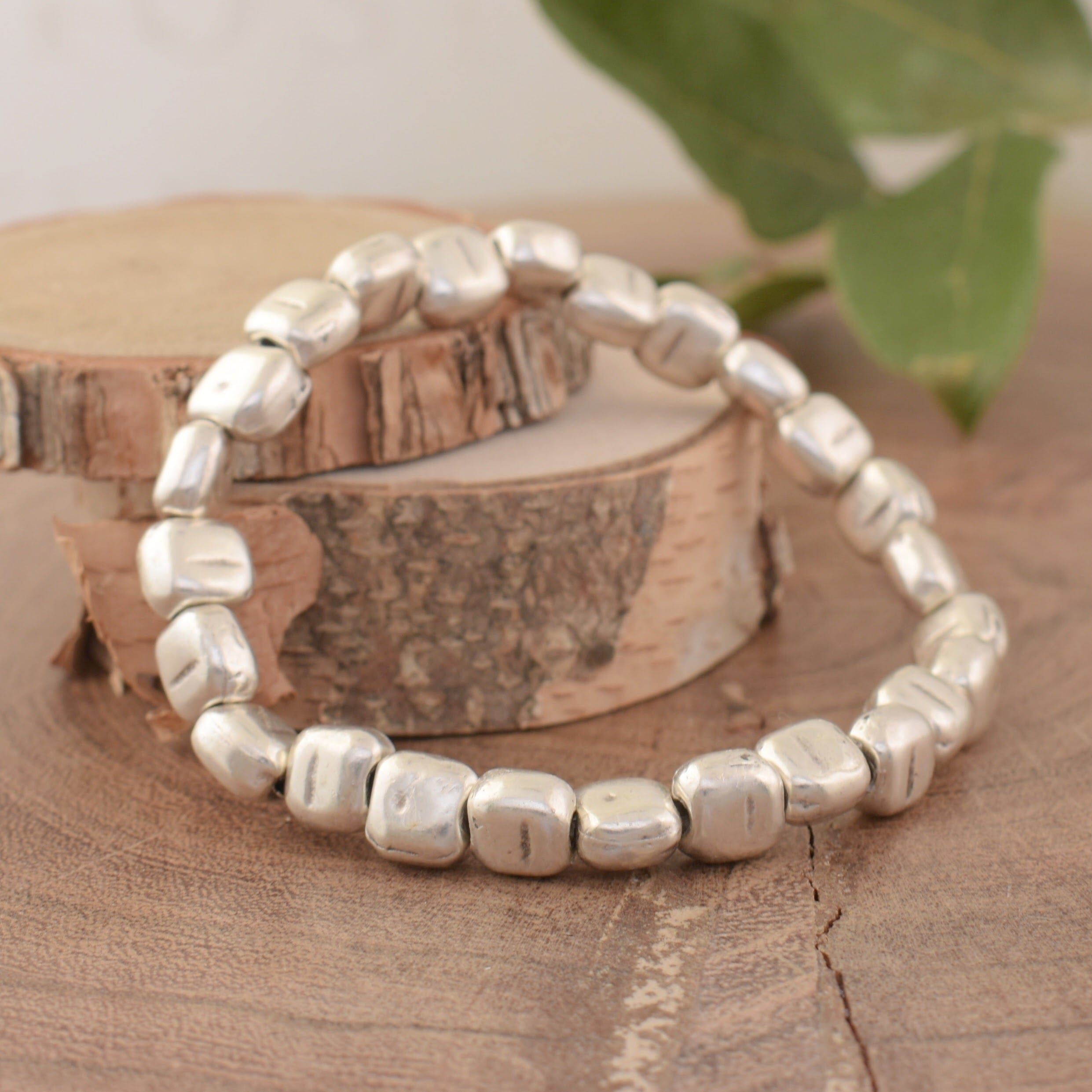 Square bead stretch bracelet