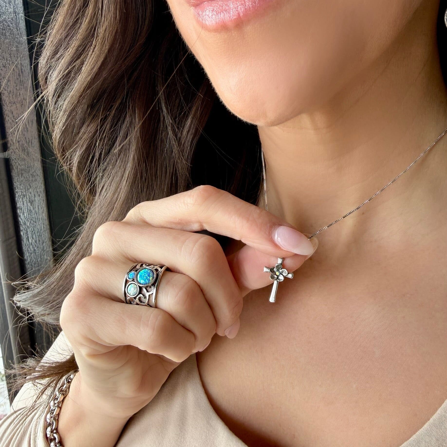 sterling silver cross necklace