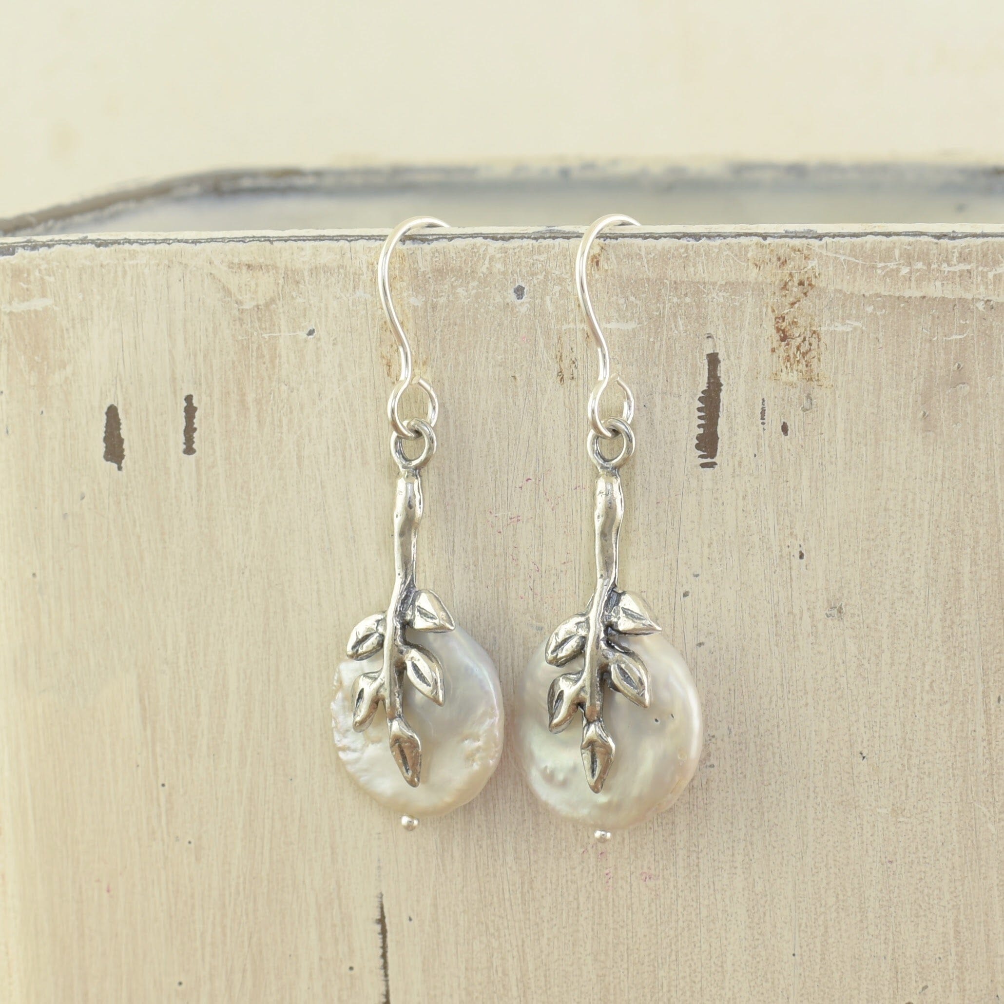 Leaf'n Me Hanging earrings