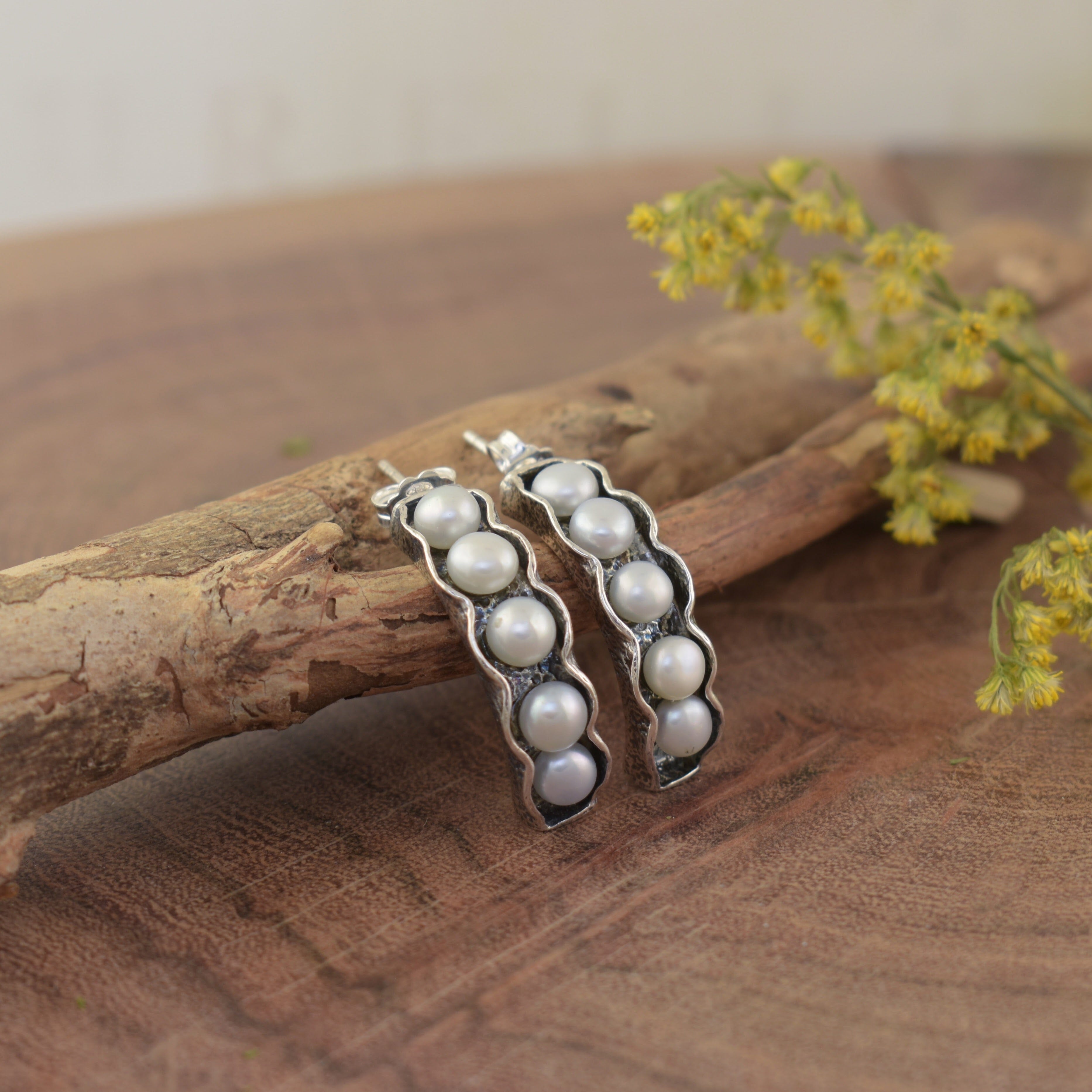 5 freshwater pearl earrings 