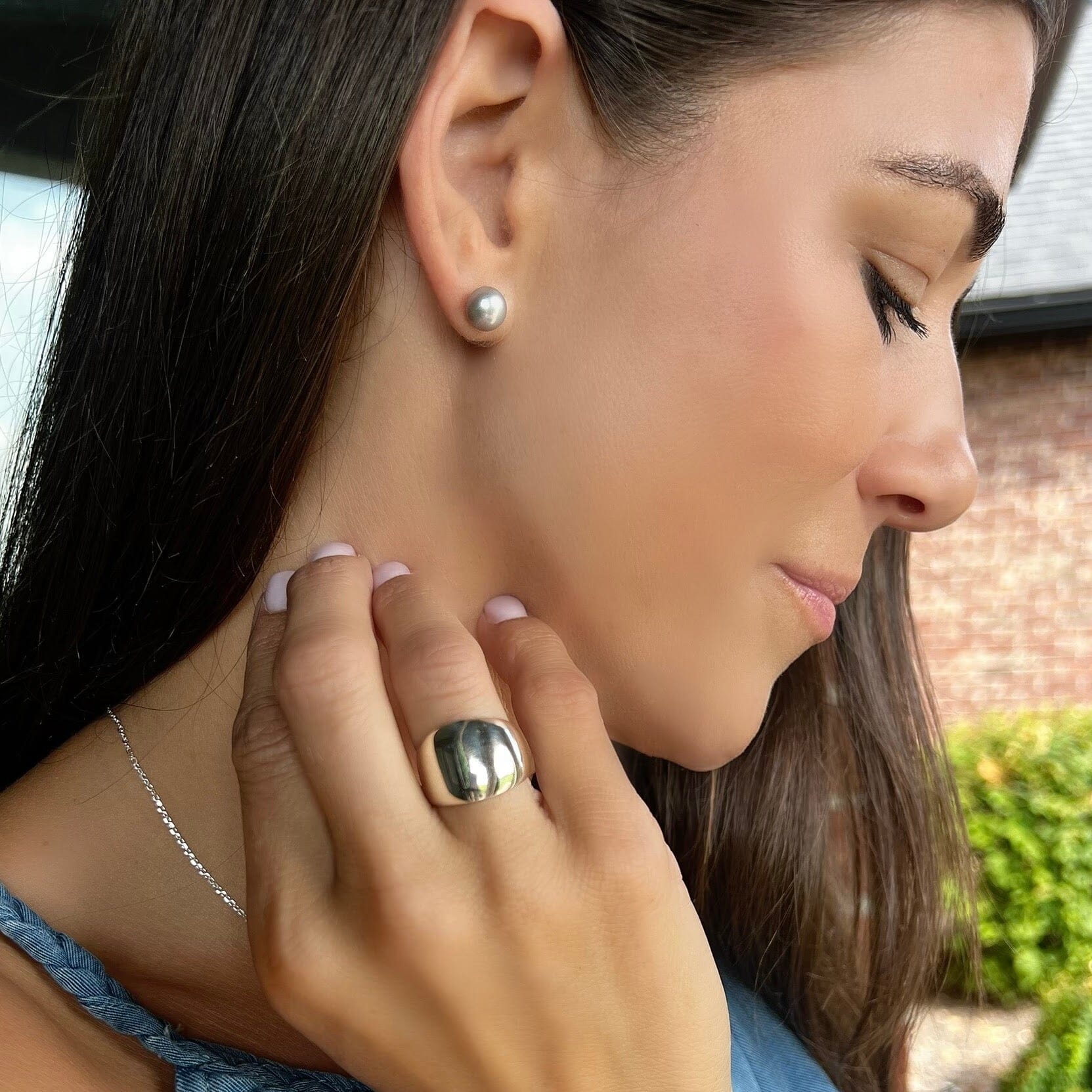 grey fresh water pearl