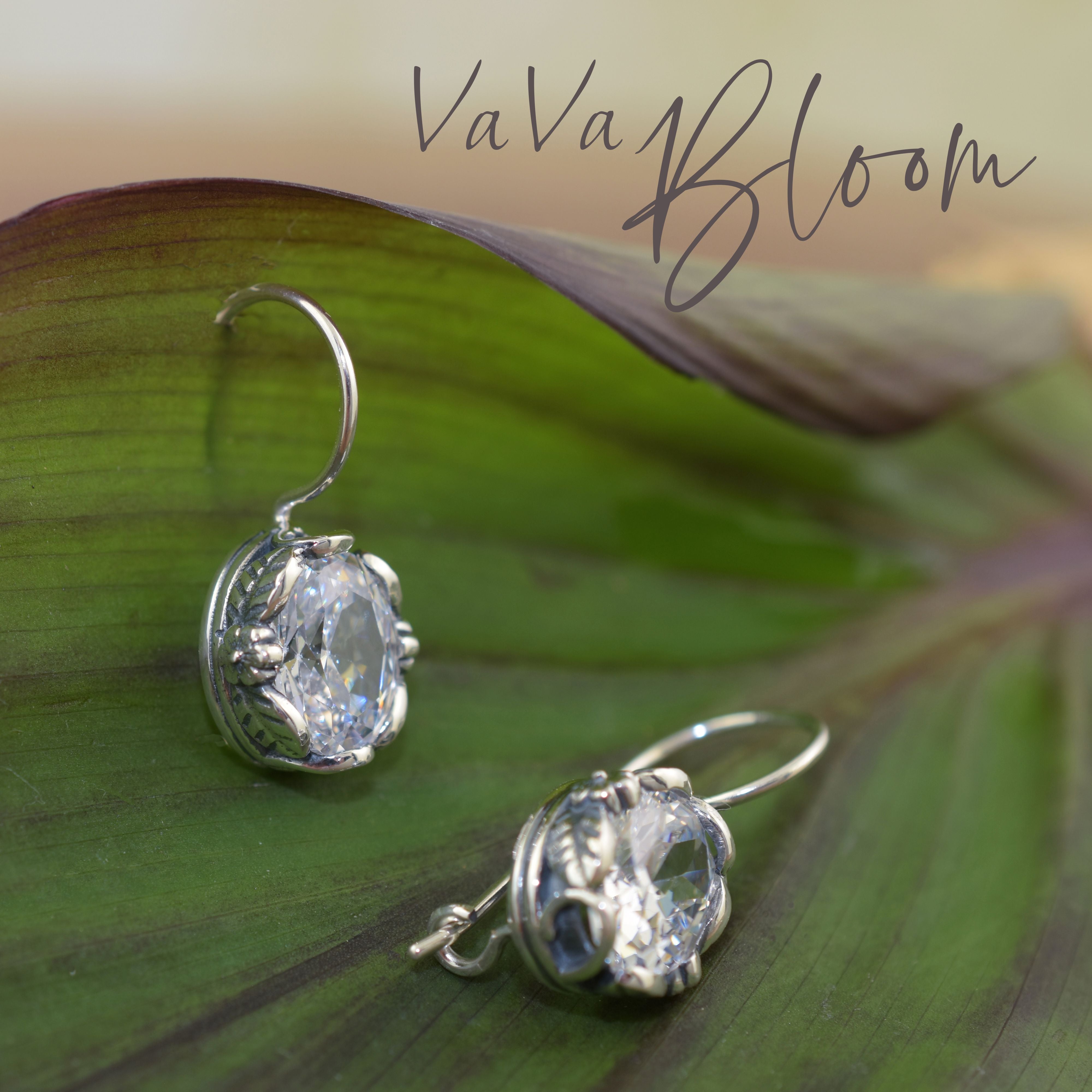 Va Va Bloom Earrings