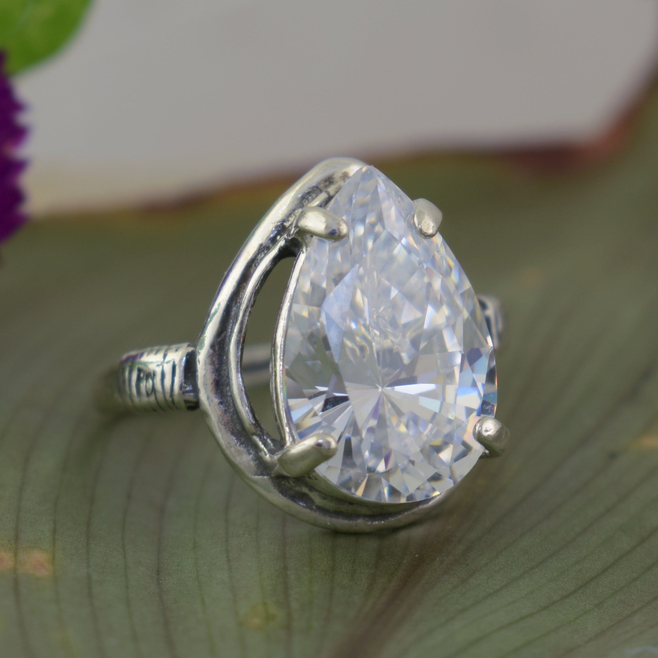 Pear Pressure Ring