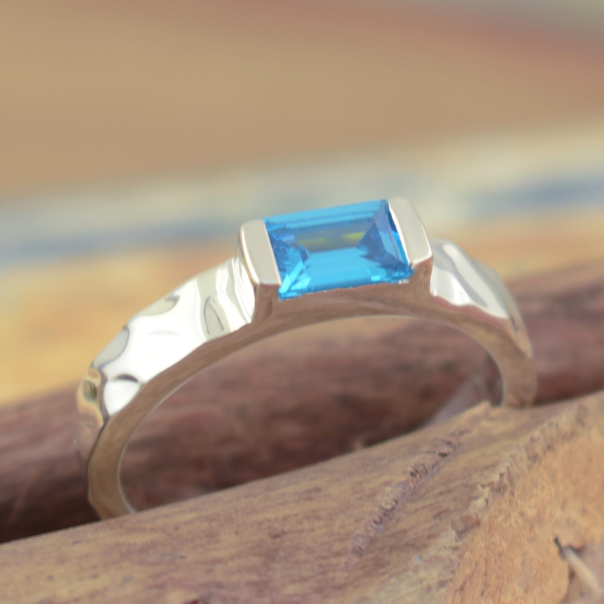 Blue CZ rectangle but stone