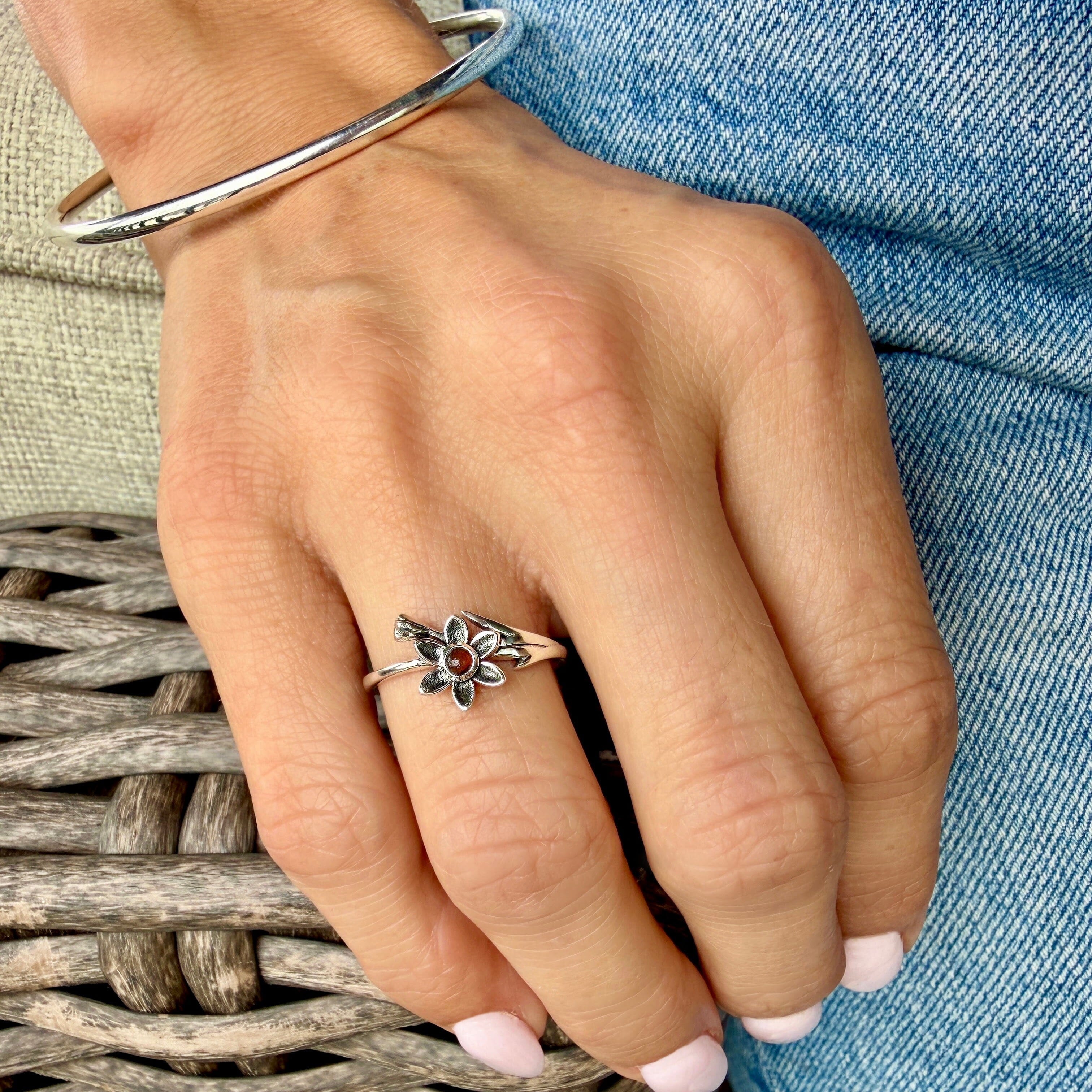 floral sterling silver ring with a carnelian center stone