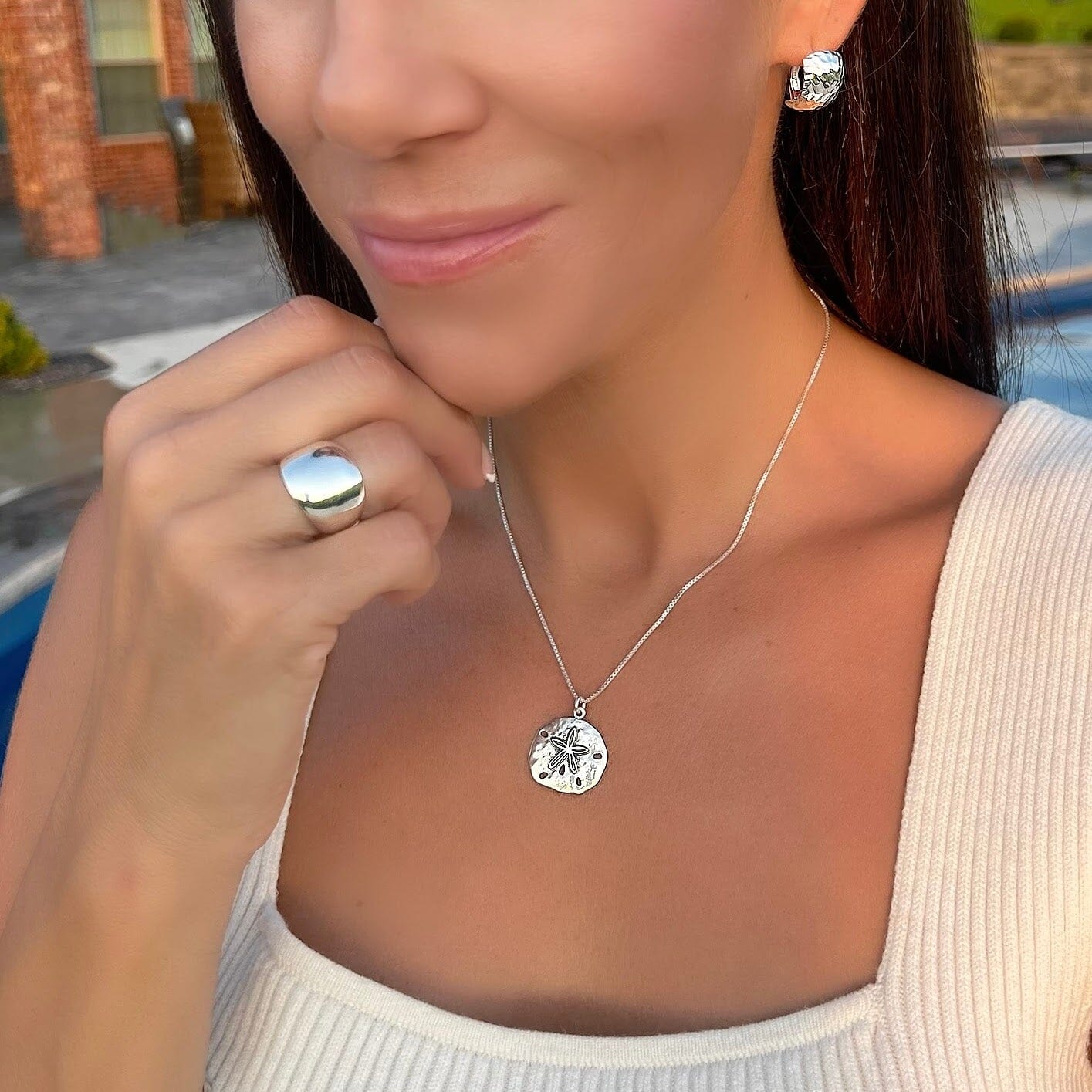 sand dollar summer necklace