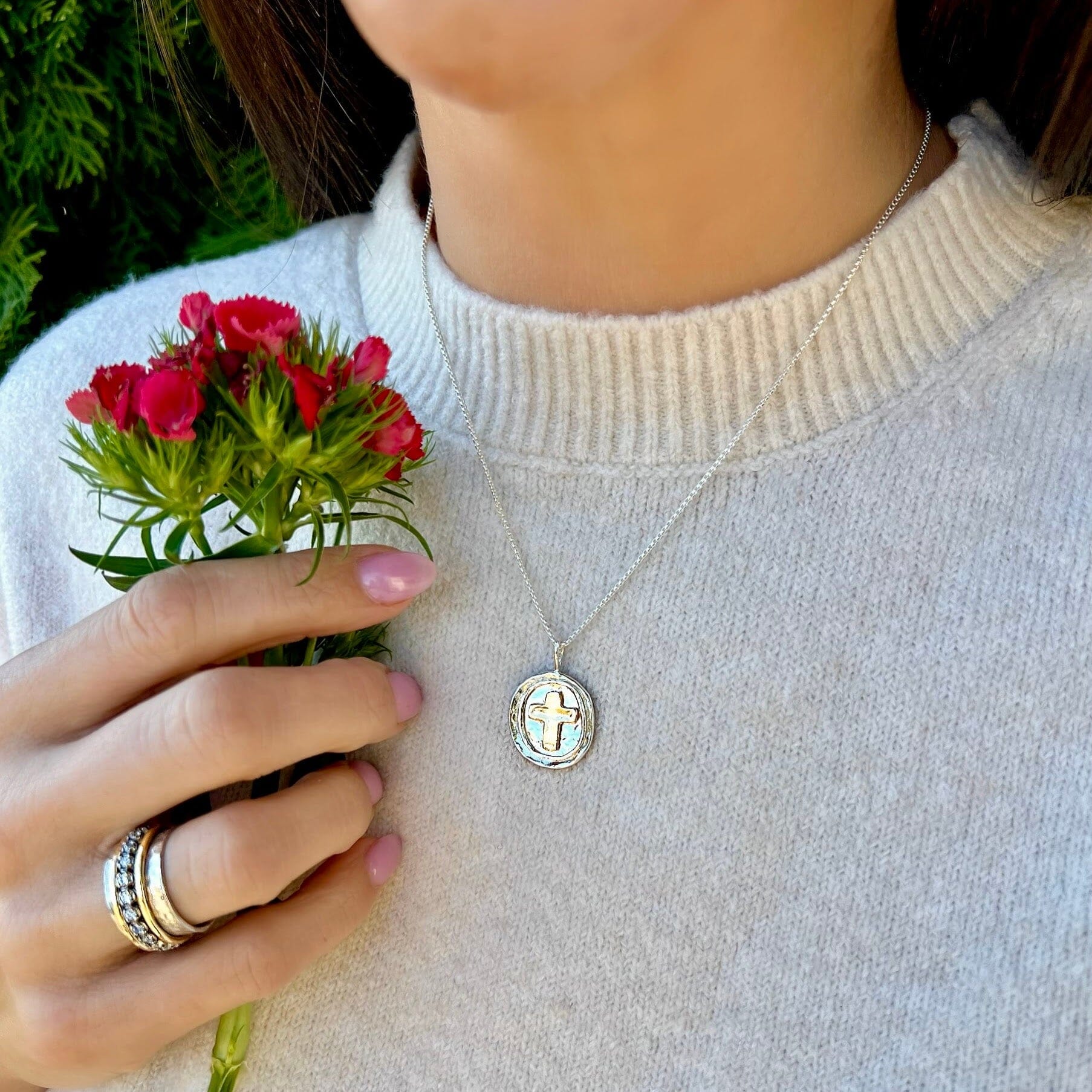 Sterling silver handcrafted pendent necklace with primitive shine ring