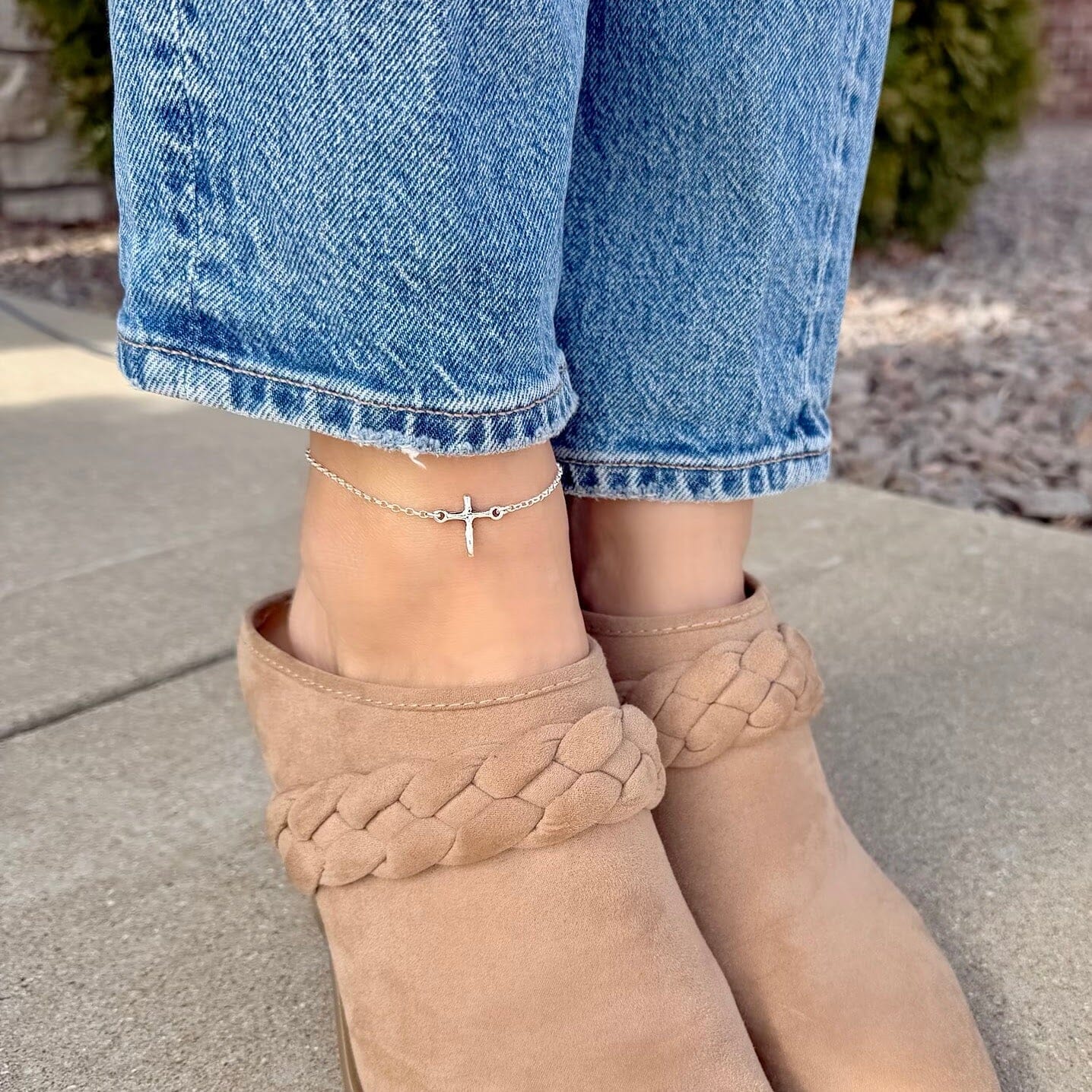 Steady Faith christian cross anklet