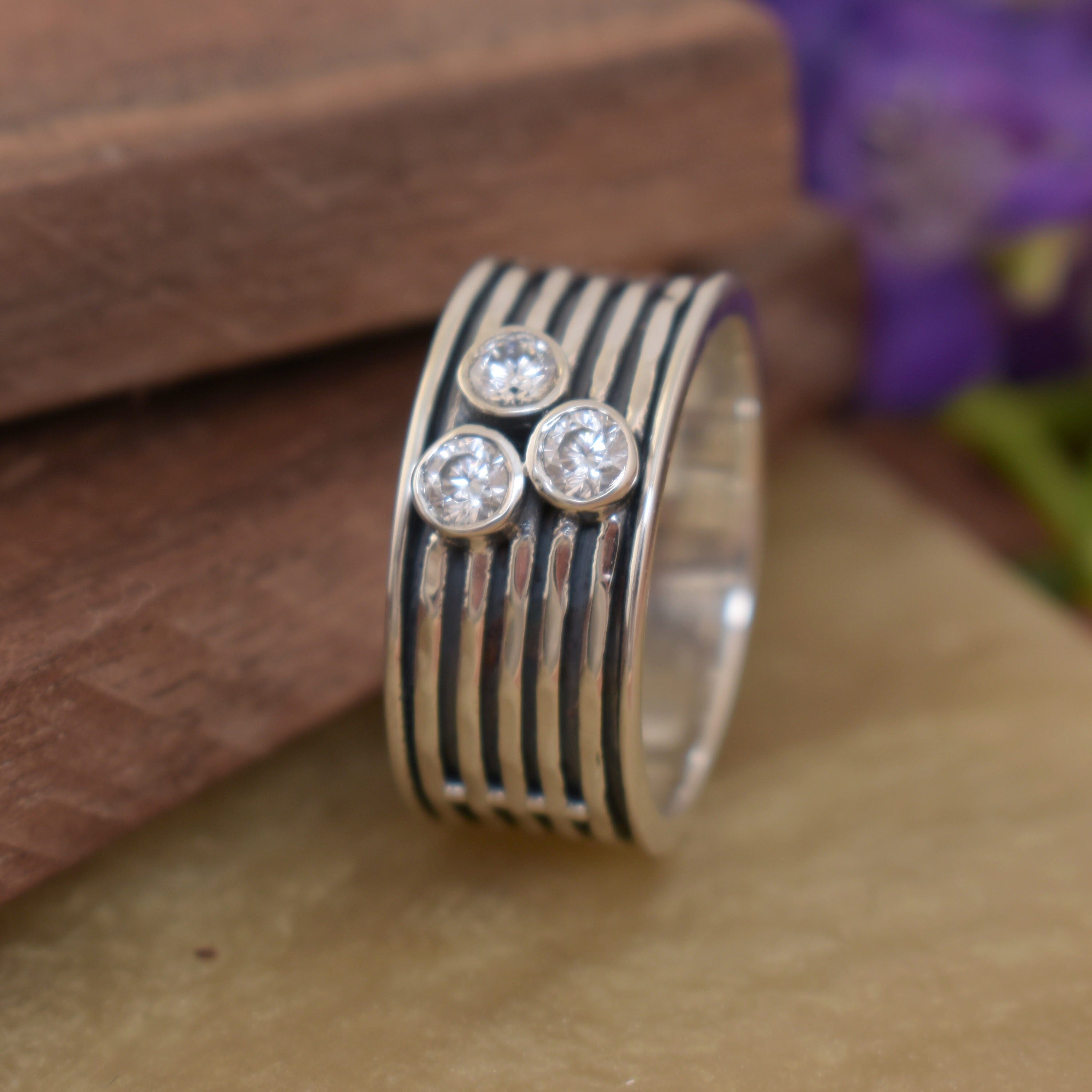 wide band ring with 5 high polished bands 