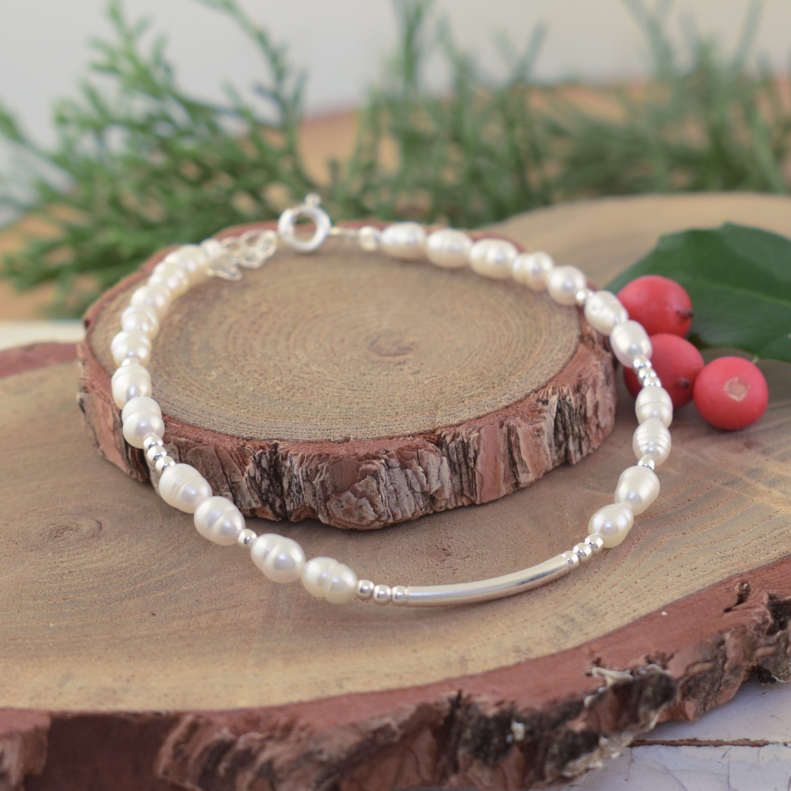 sterling silver curve bar bracelet with freshwater pearls