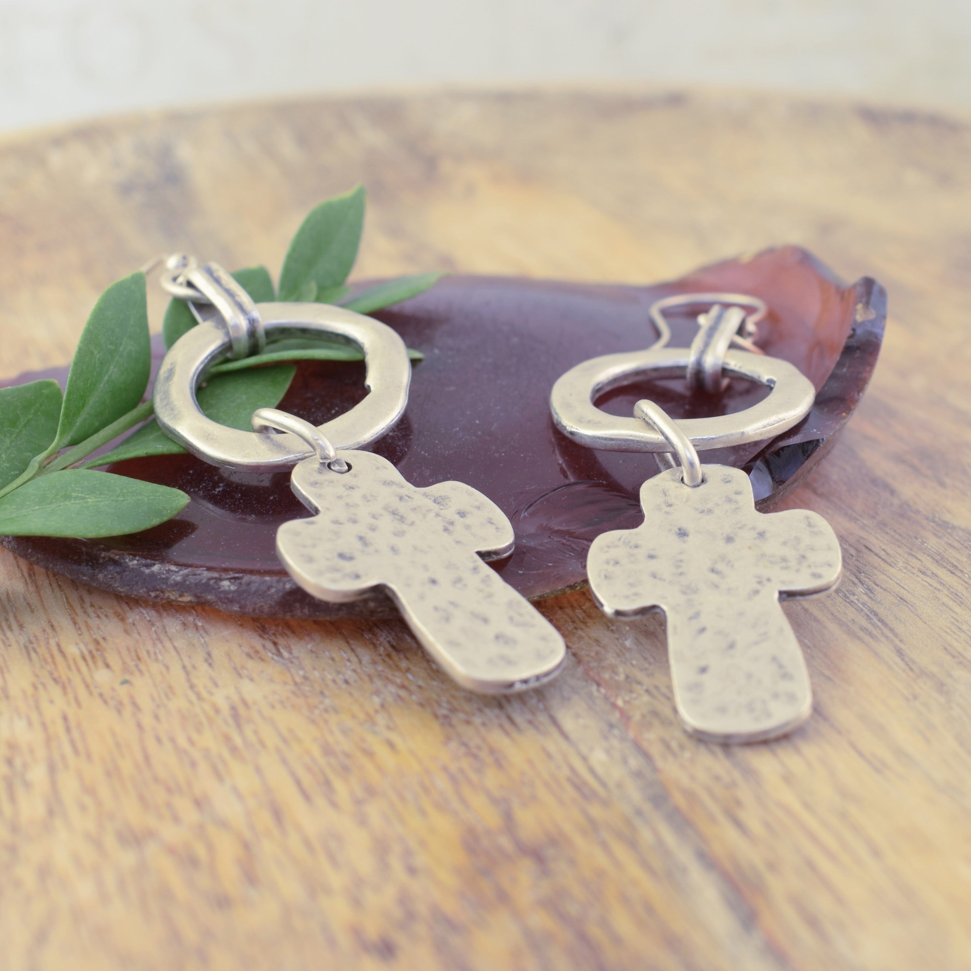 Zamak earrings with sterling silver plating