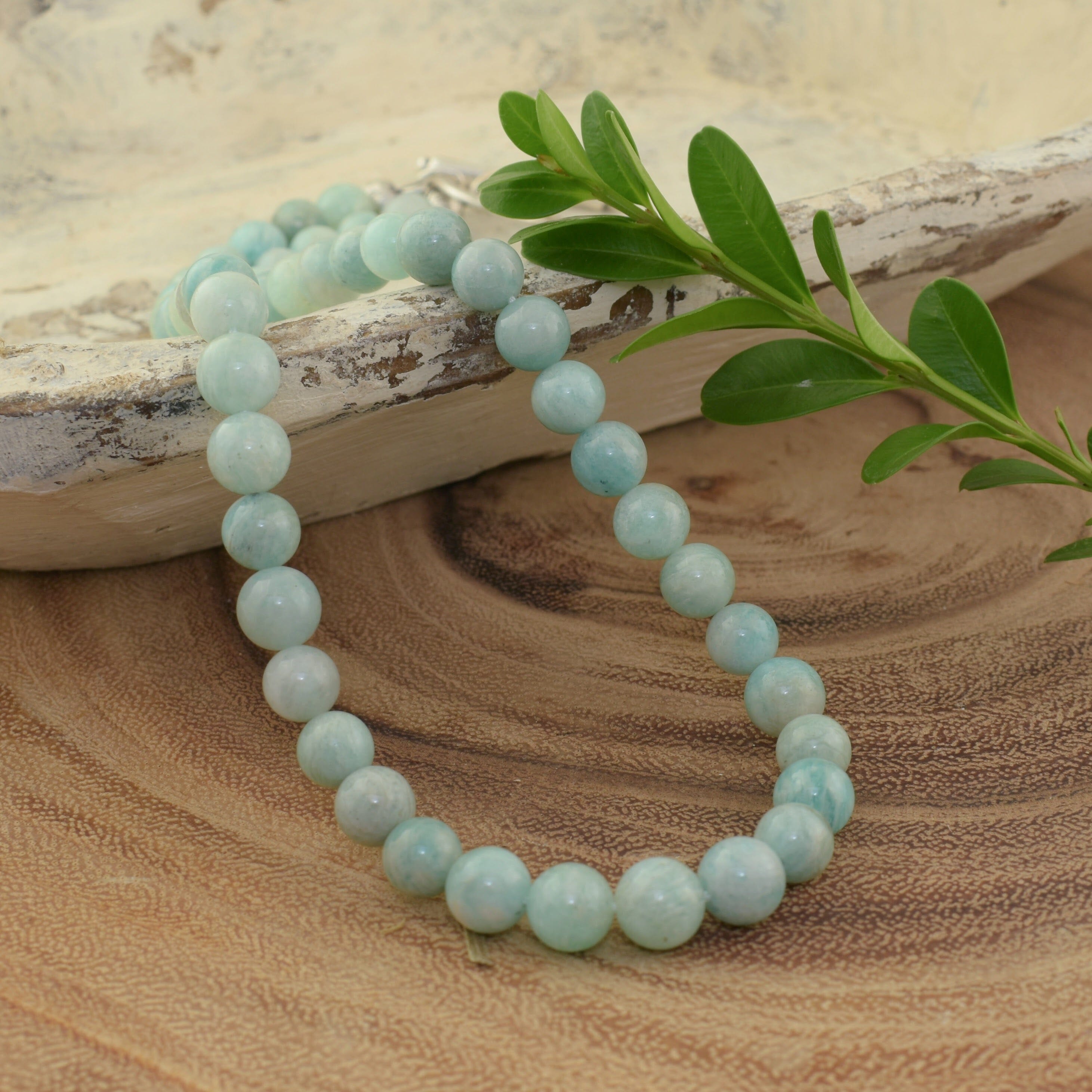Zamak necklace with stone beads