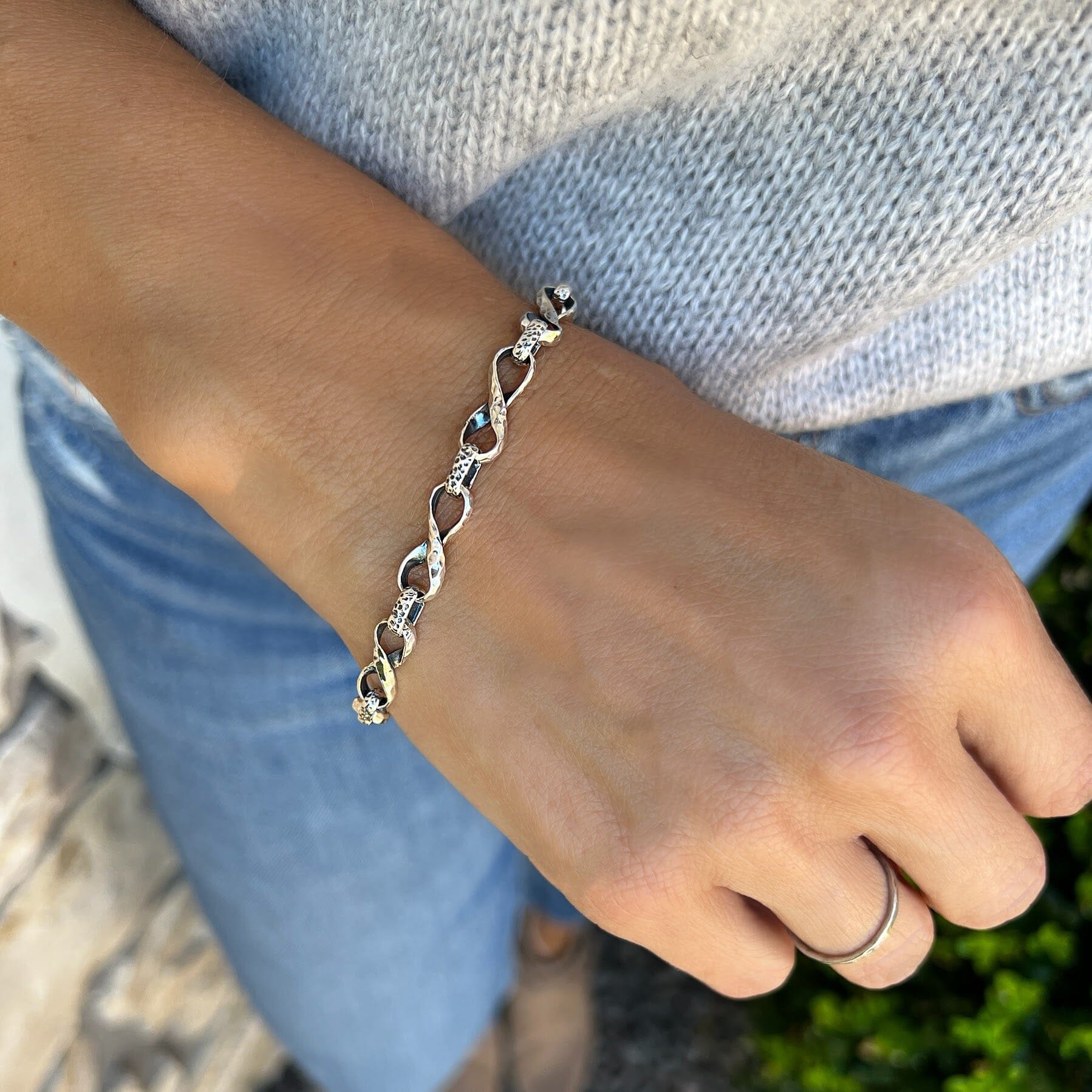 925 sterling silver toggle bracelet with hammered infinity and oval links