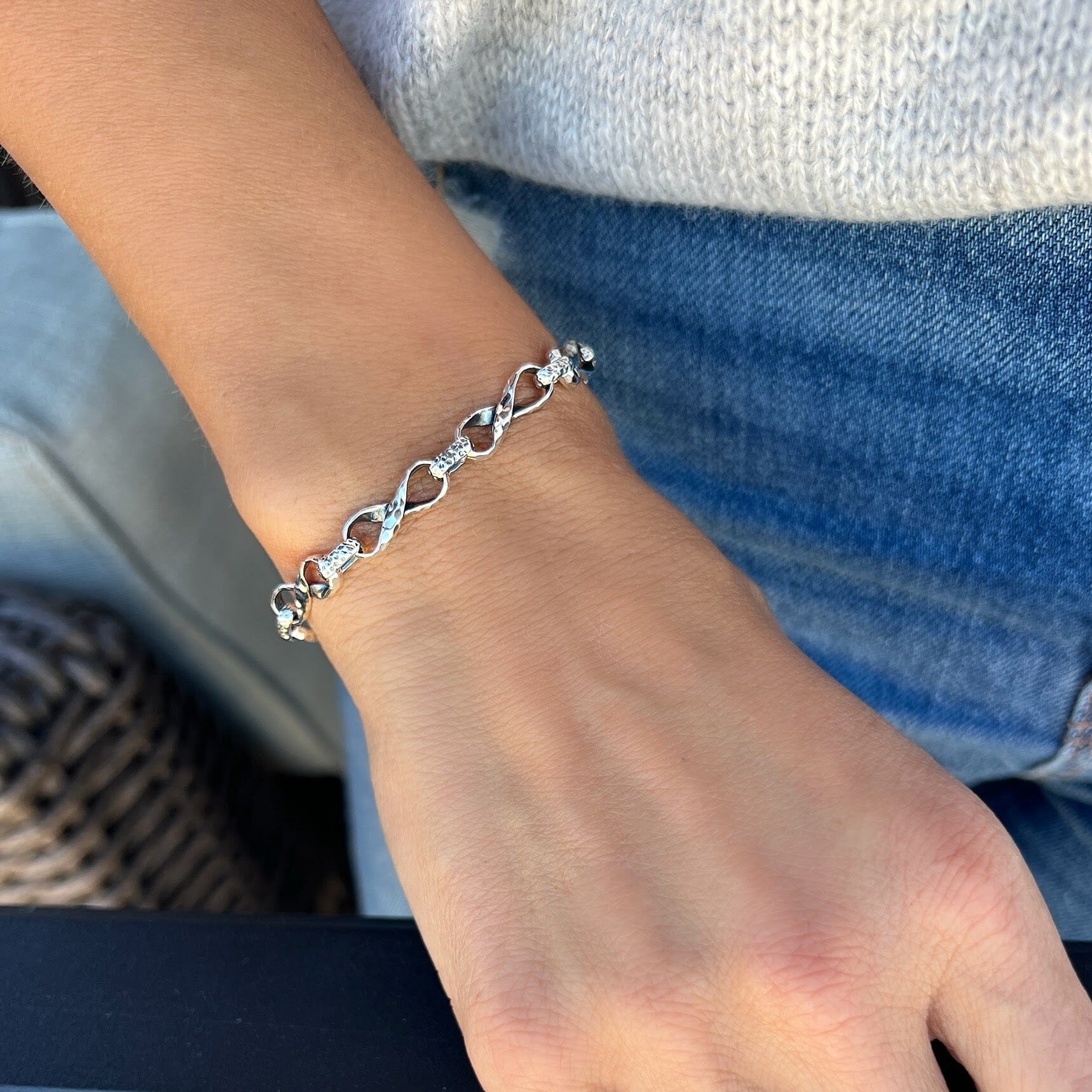 organic style infinity bracelet in sterling silver