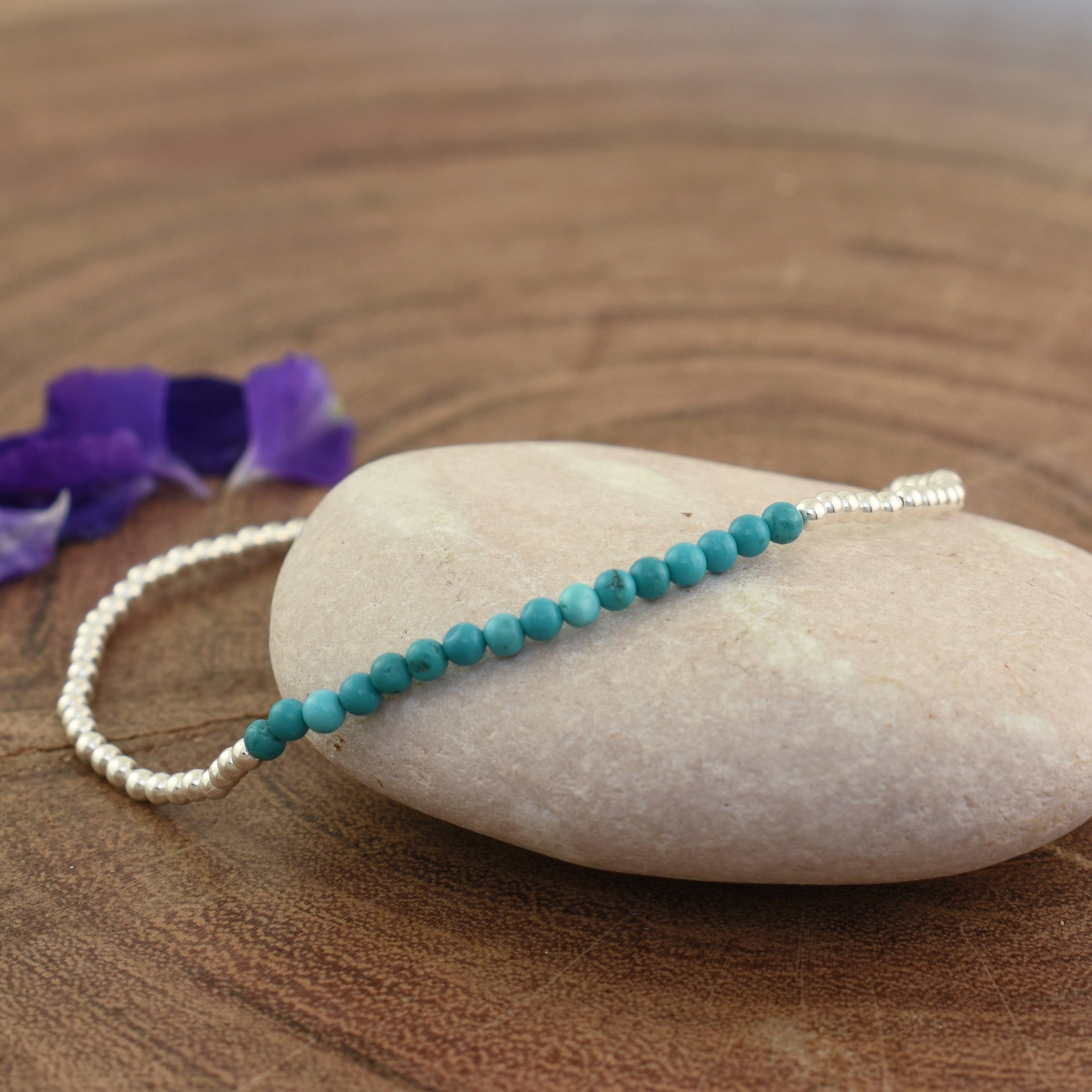 Turquoise and sterling silver stretch bracelet