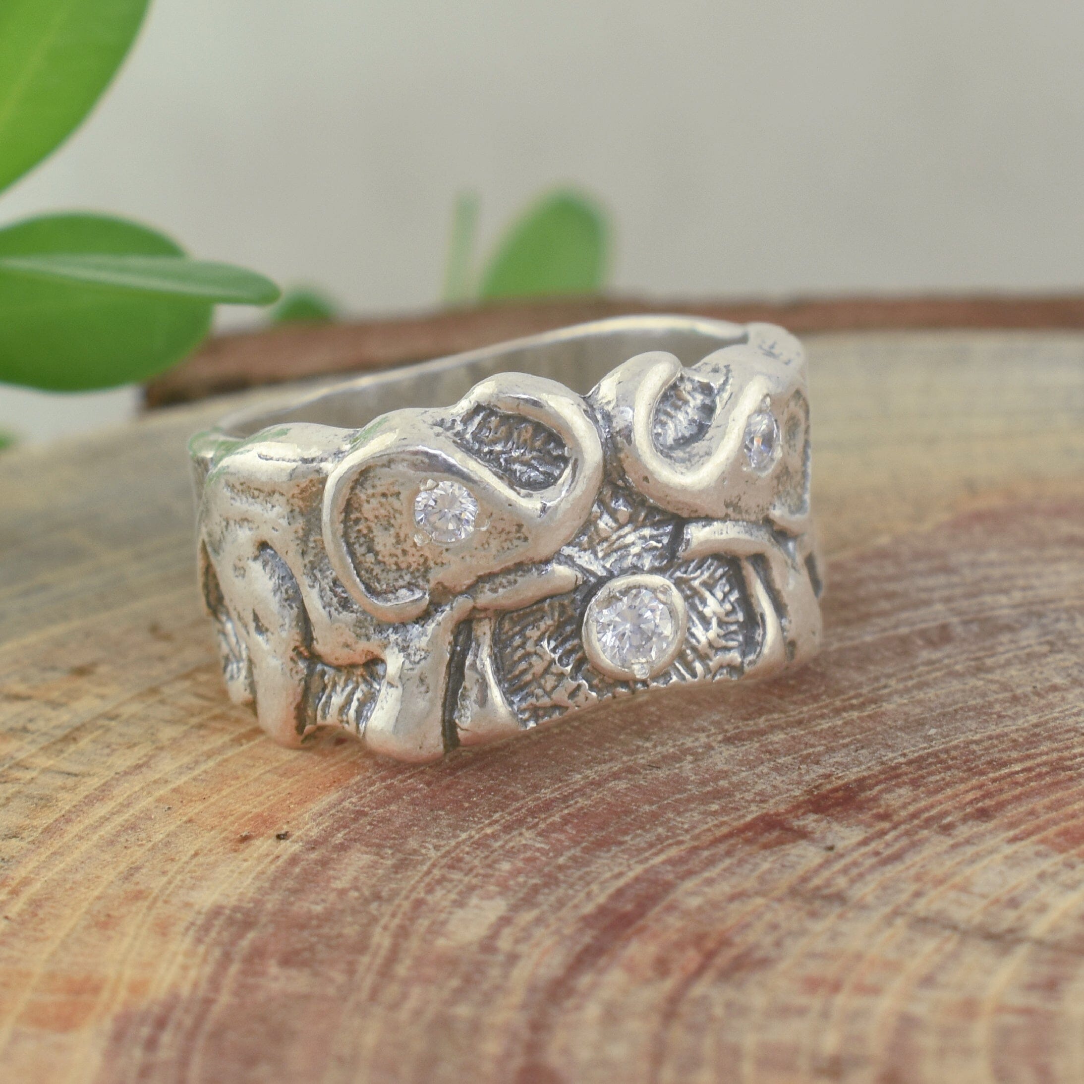.925 sterling silver elephant ring with cubic zirconia stones