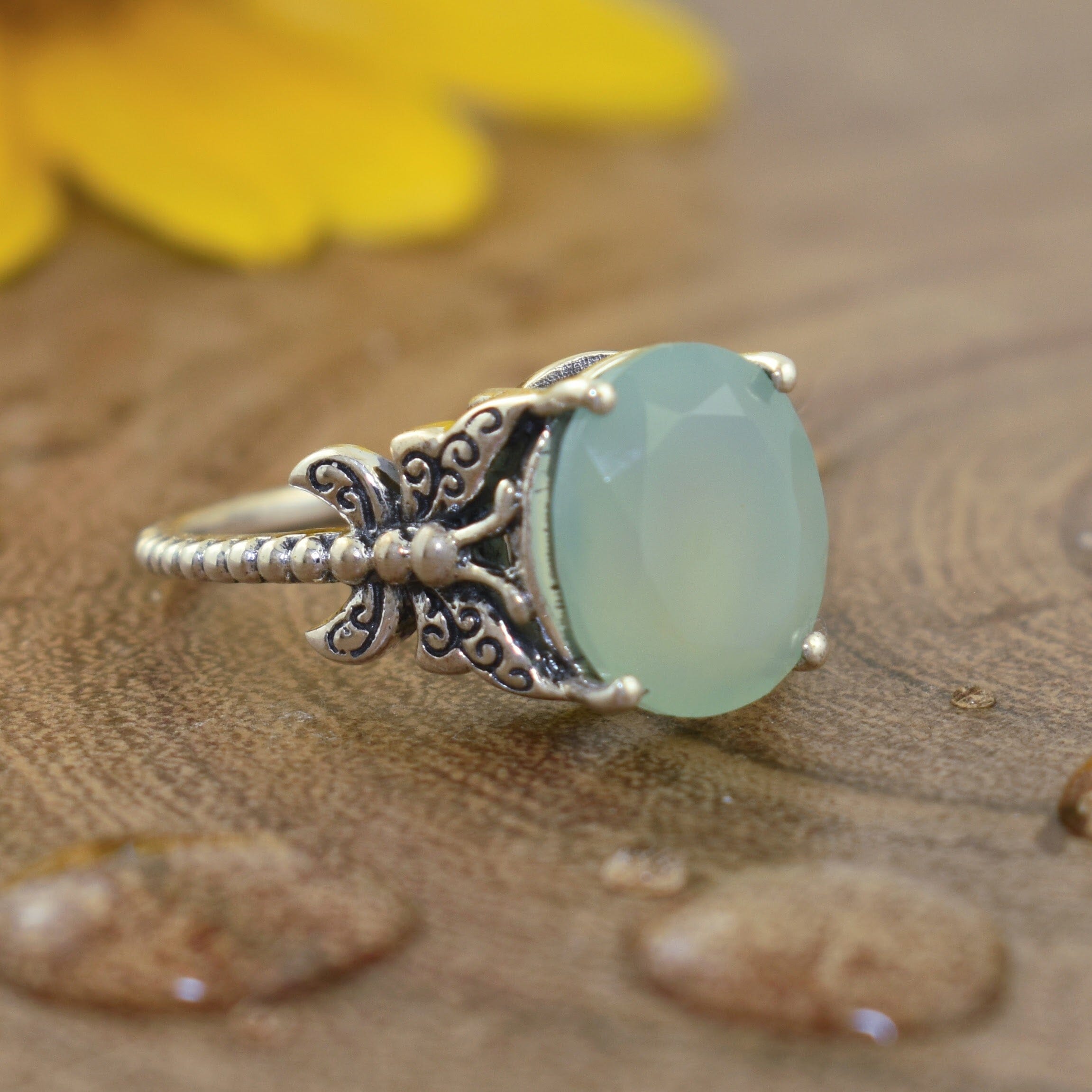 Prehnite Chalcedony ring with sterling silver butterfly band