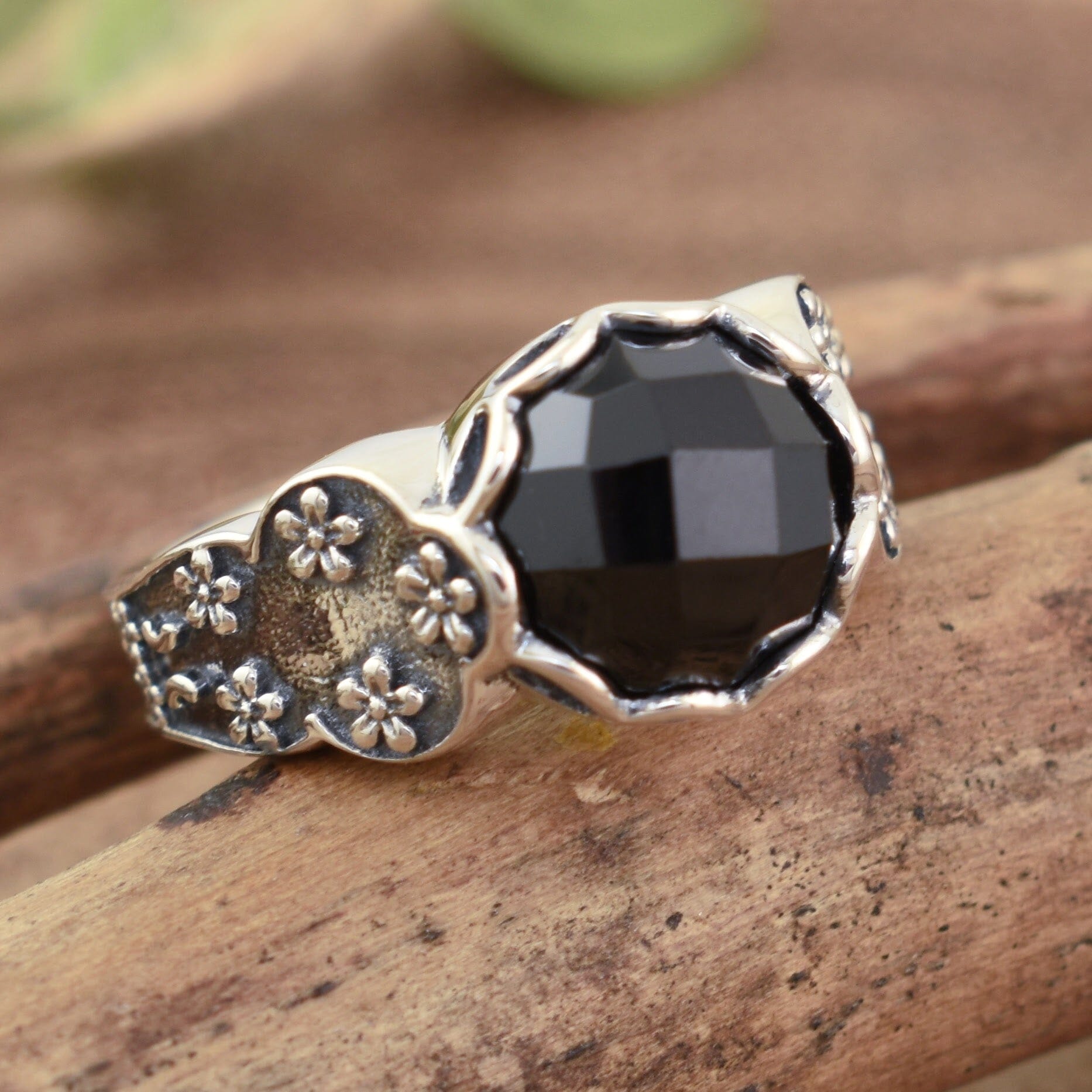 antique floral ring featuring black spinel - Miss Molly